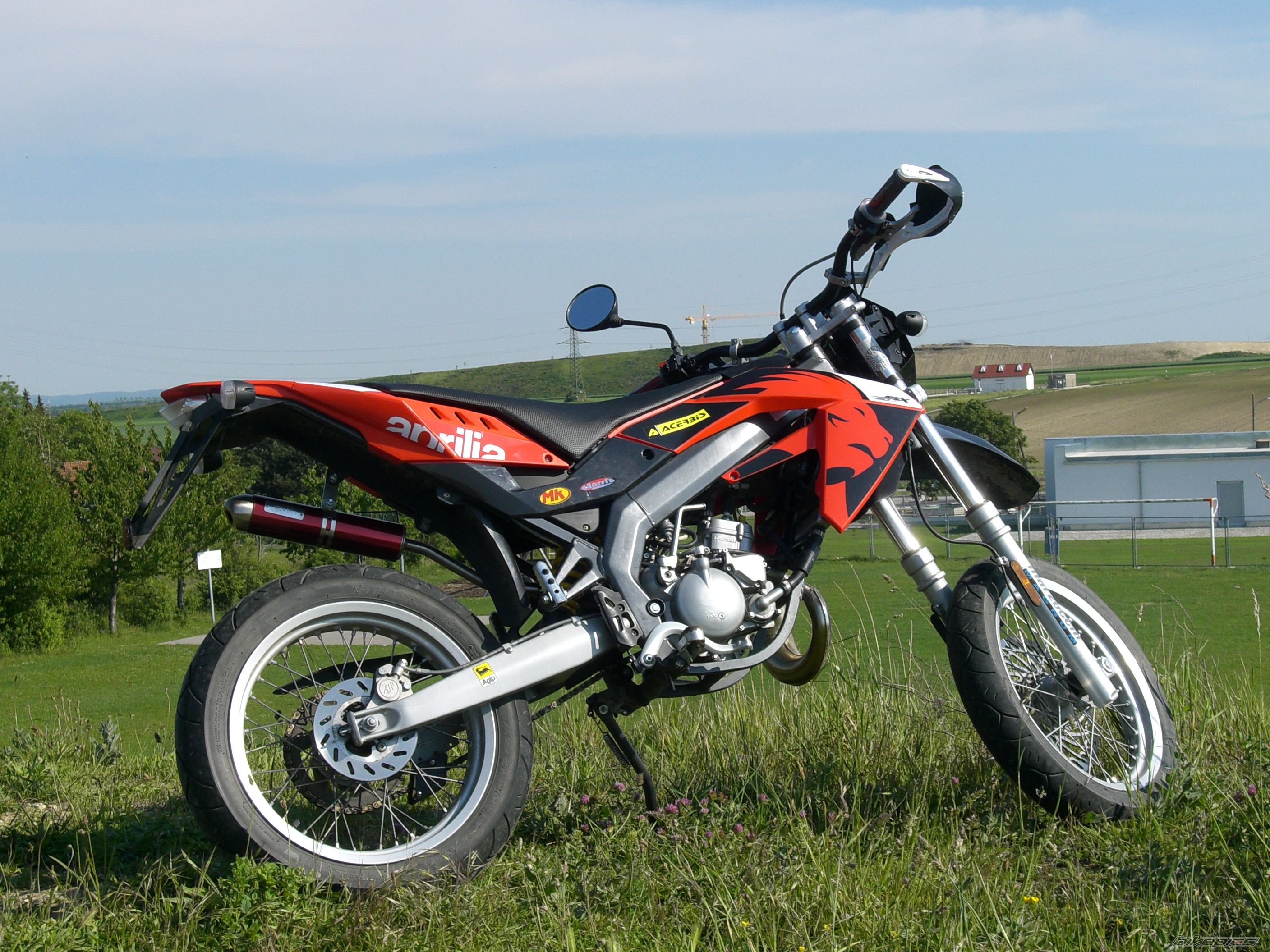 Photo 908195