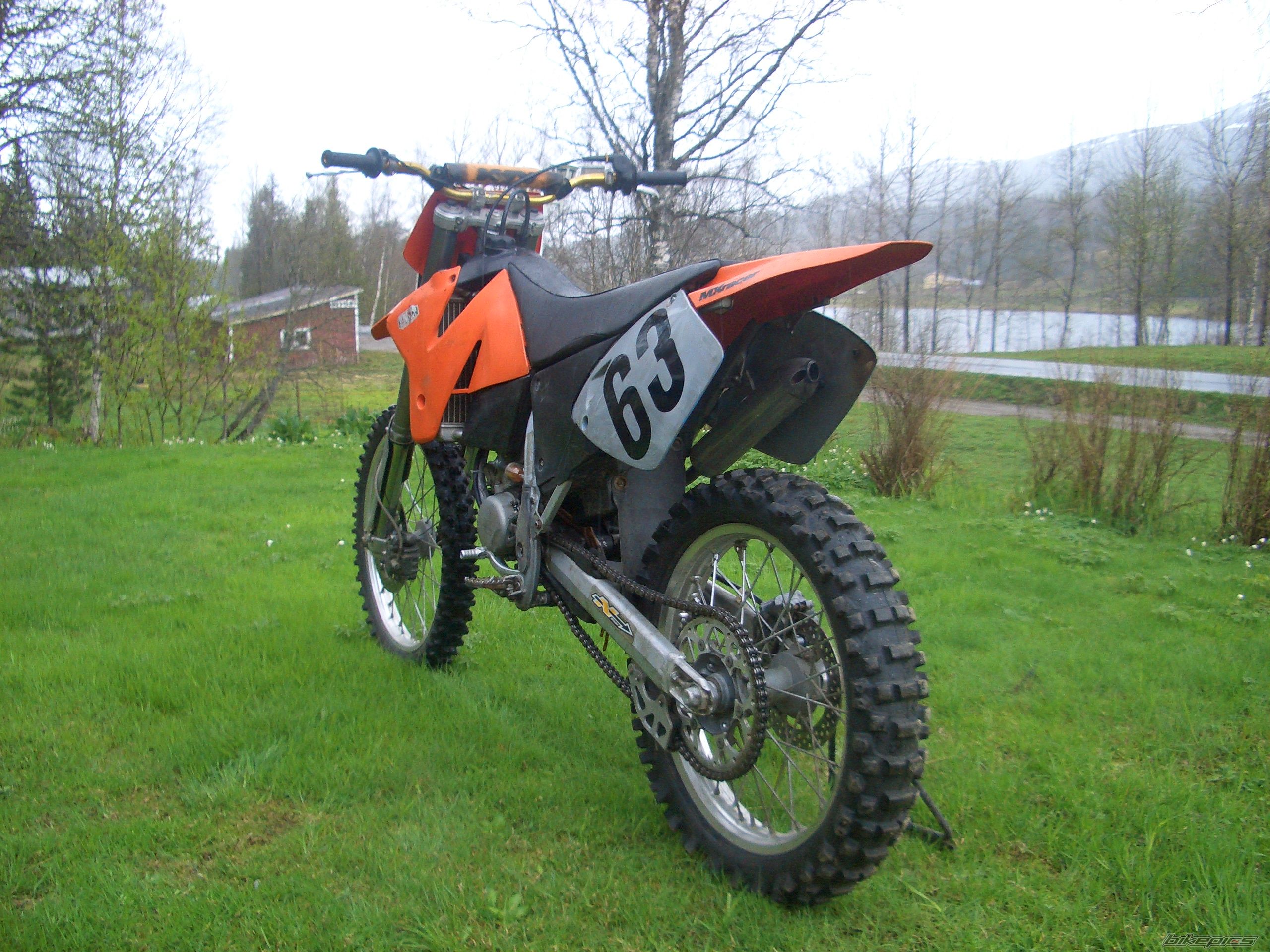 Bike Photo 908312