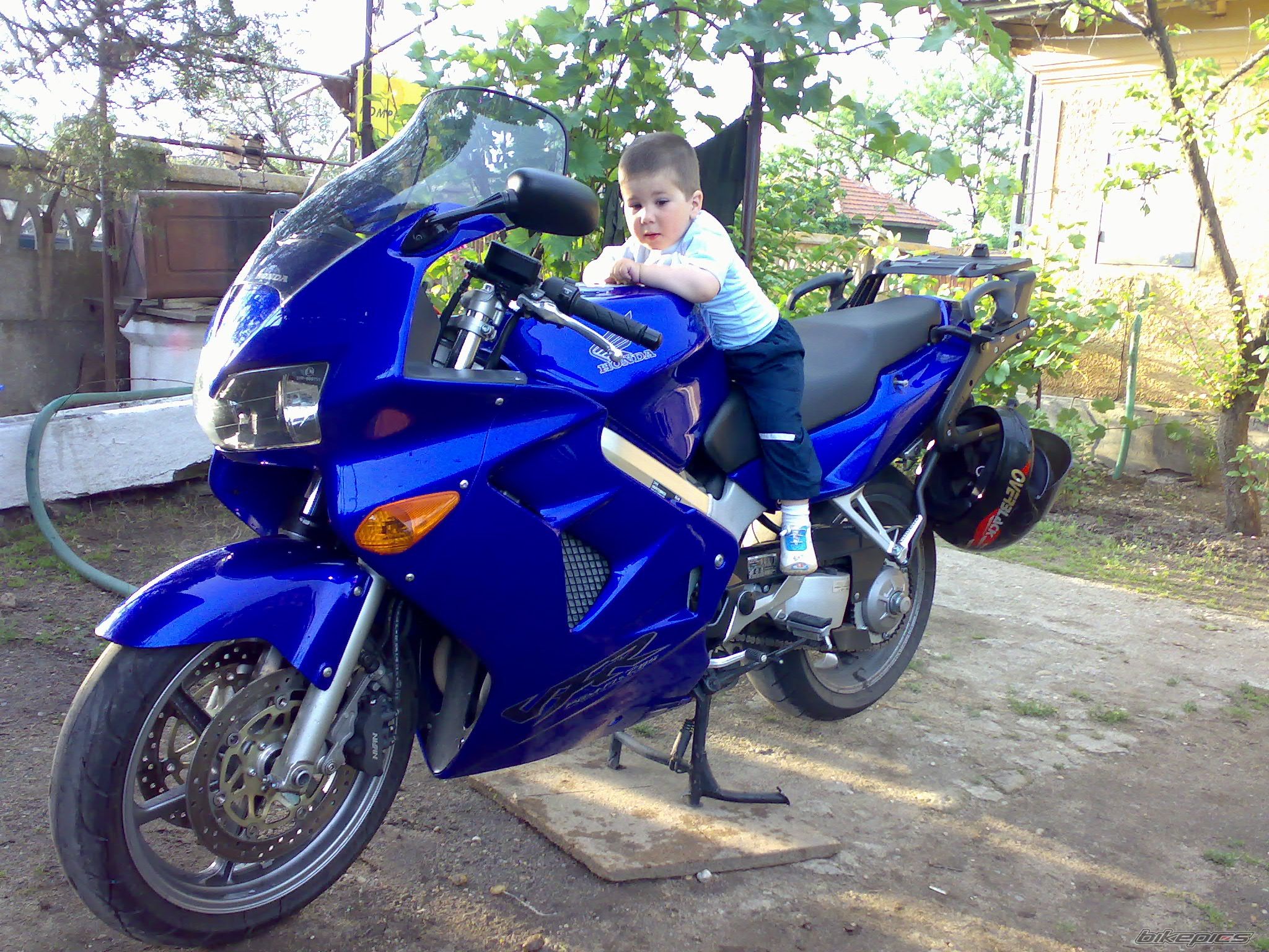 Photo 908743