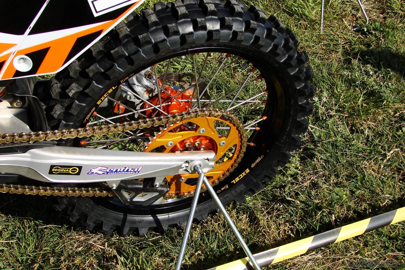 Bike Photo 909346