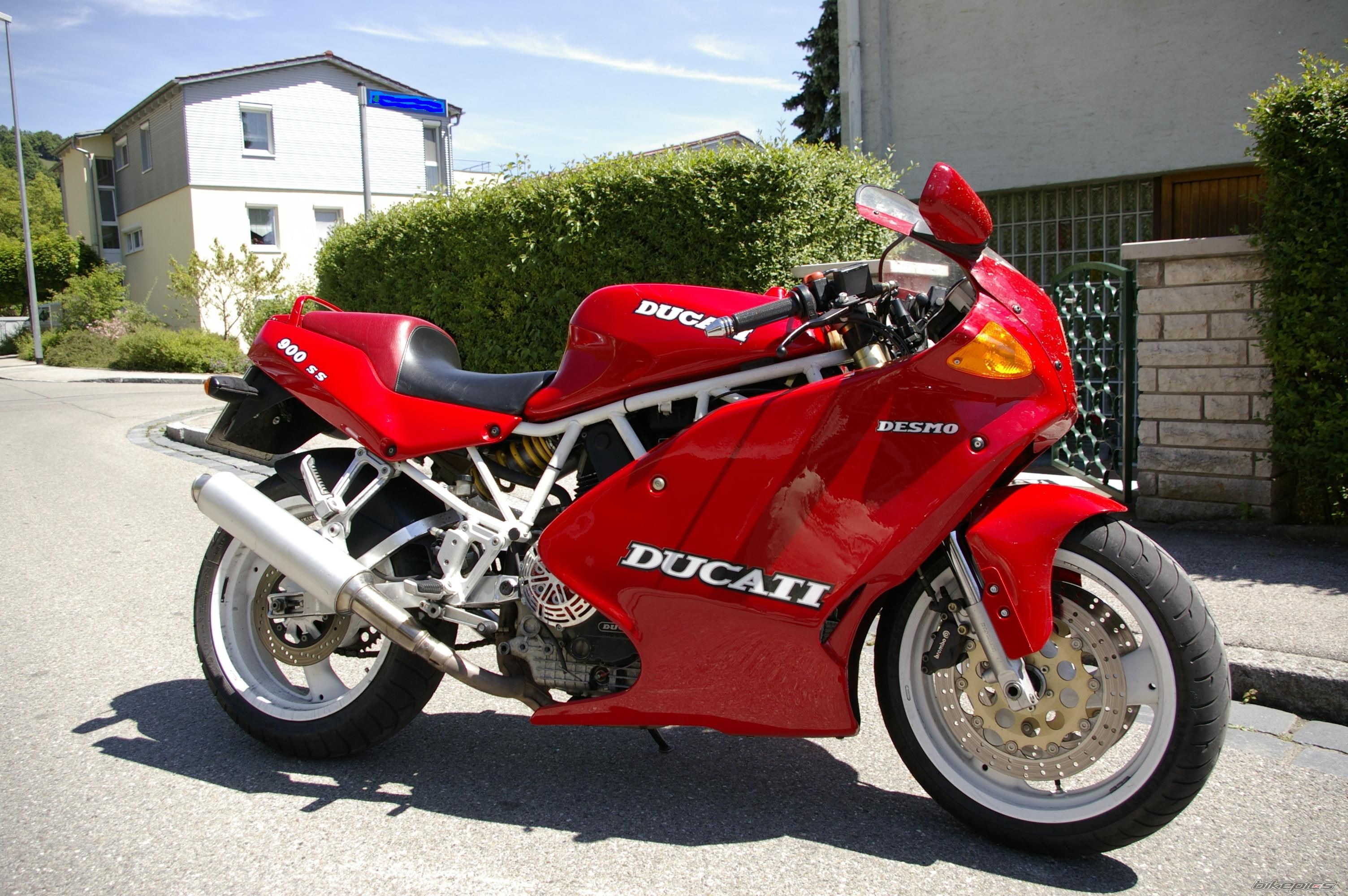 Bike Photo 909940