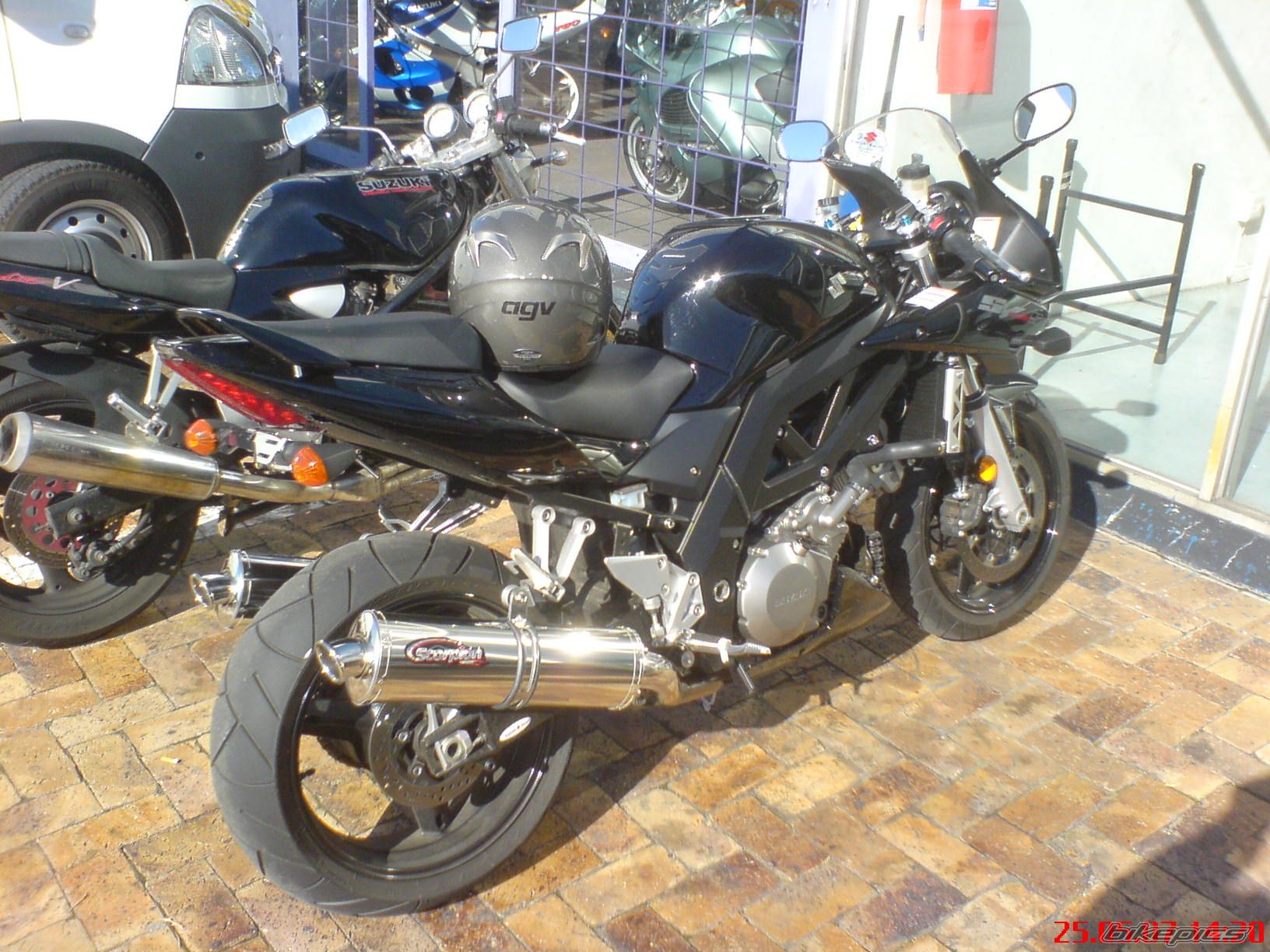 Bike Photo 910076
