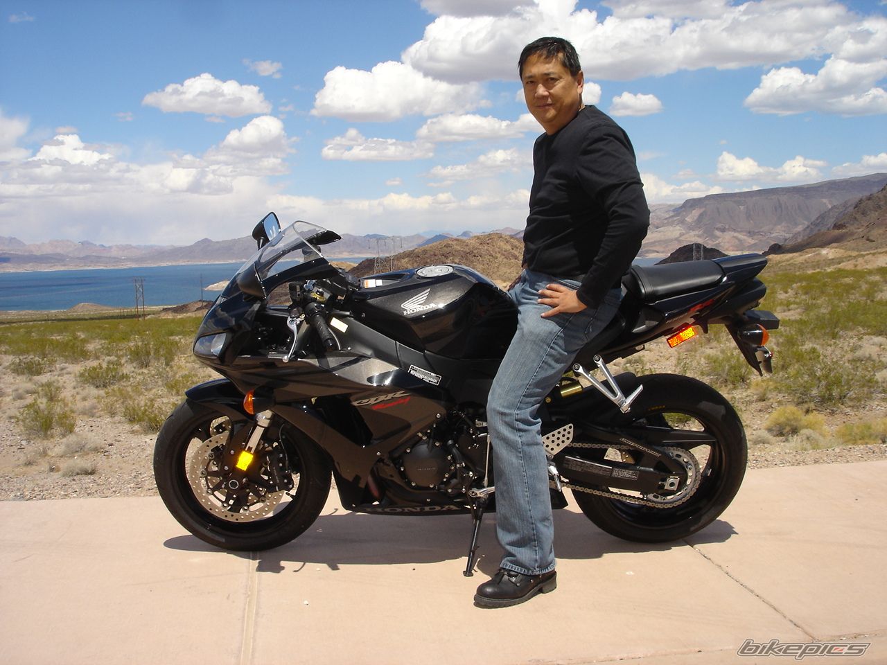 Bike Photo 910136
