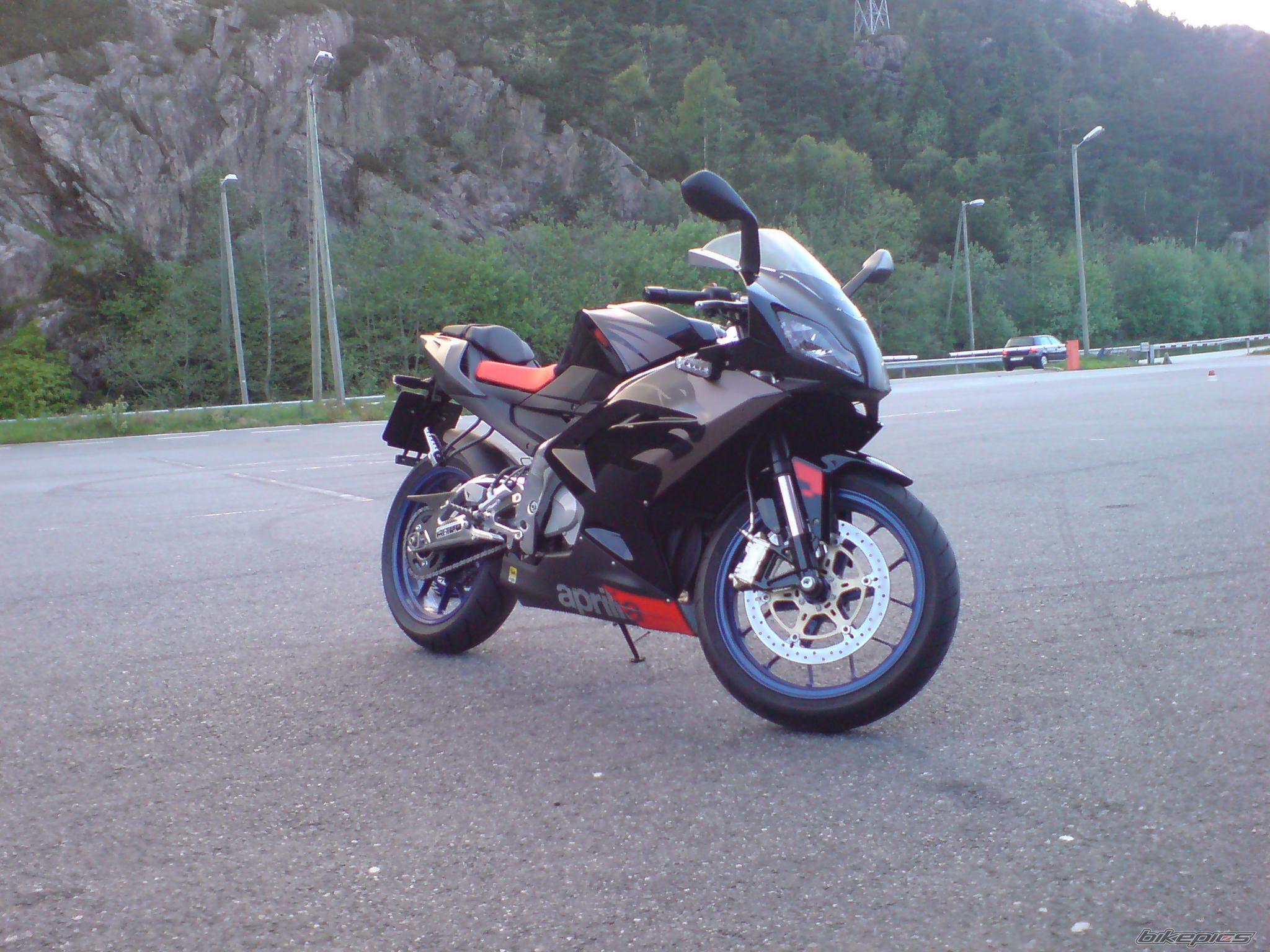 Bike Photo 911005