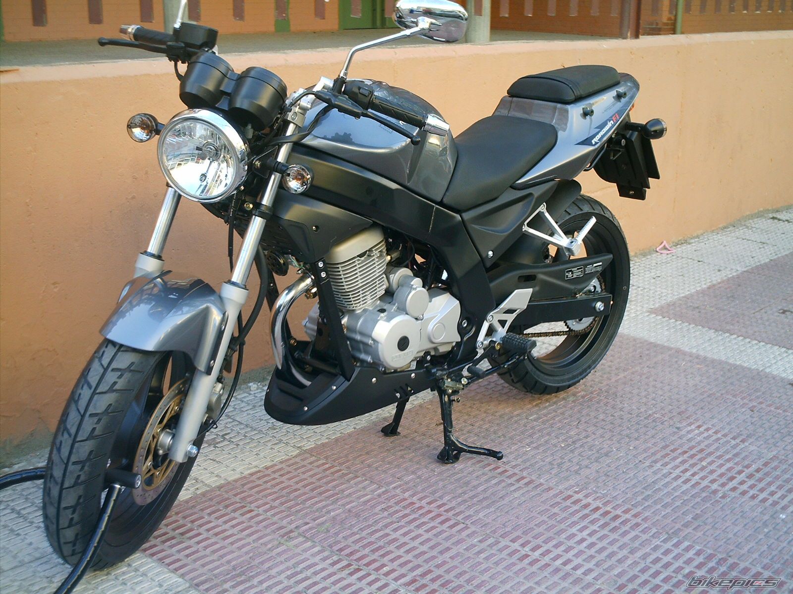 Bike Photo 911881