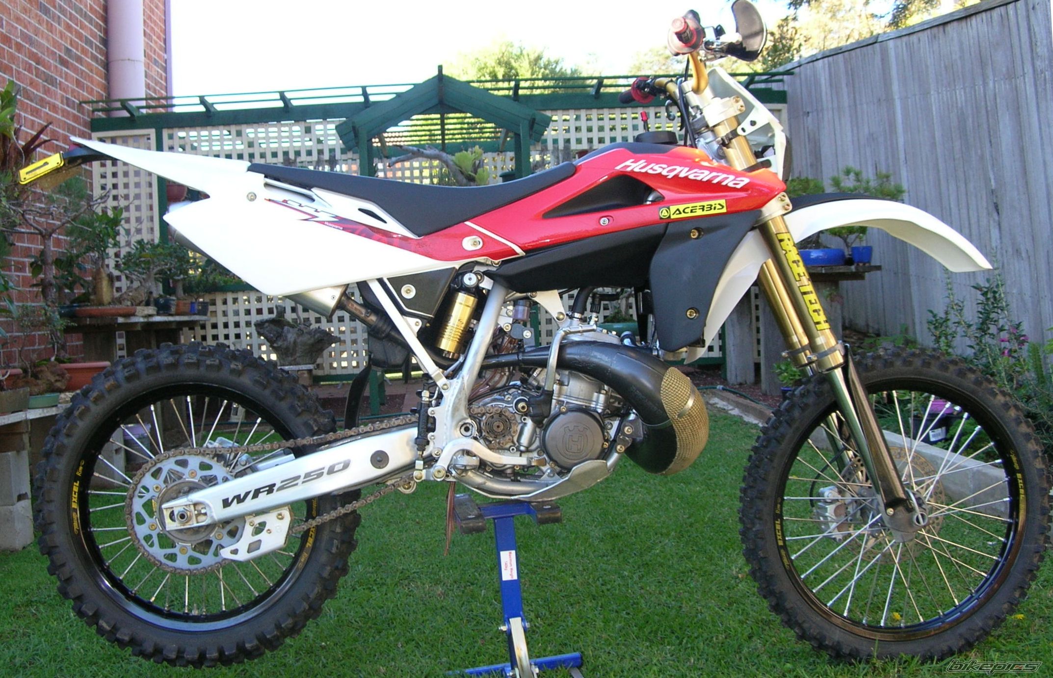 Bike Photo 912000