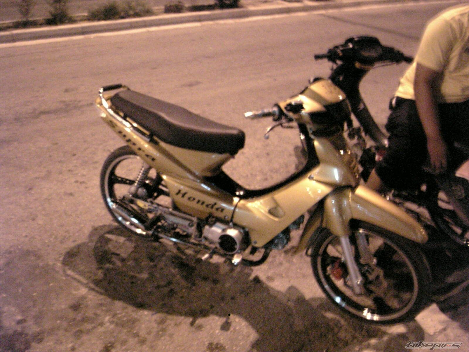 Photo 912043
