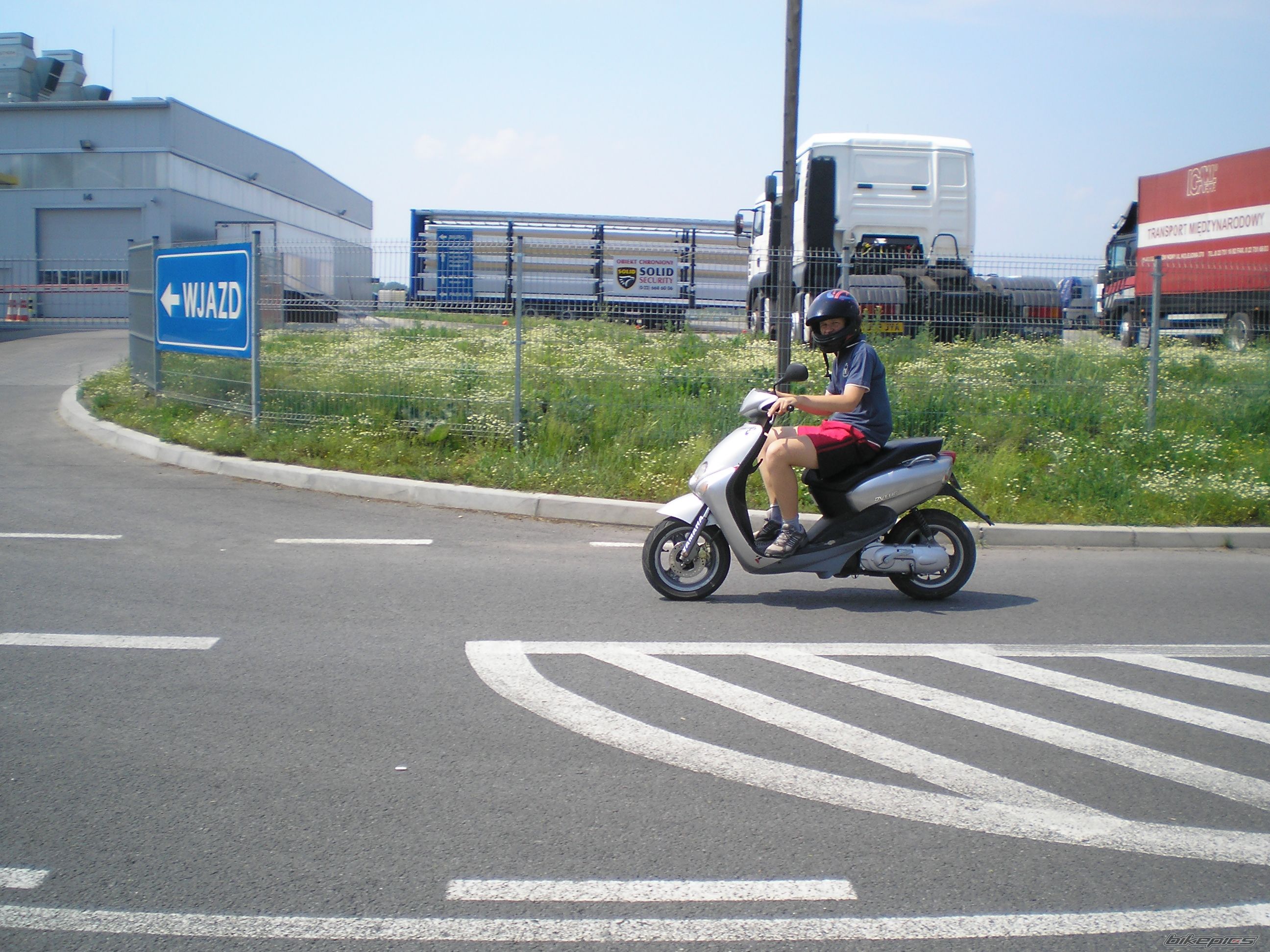 Bike Photo 912056