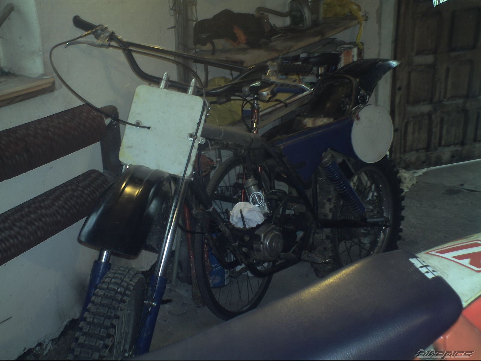 Photo 912949
