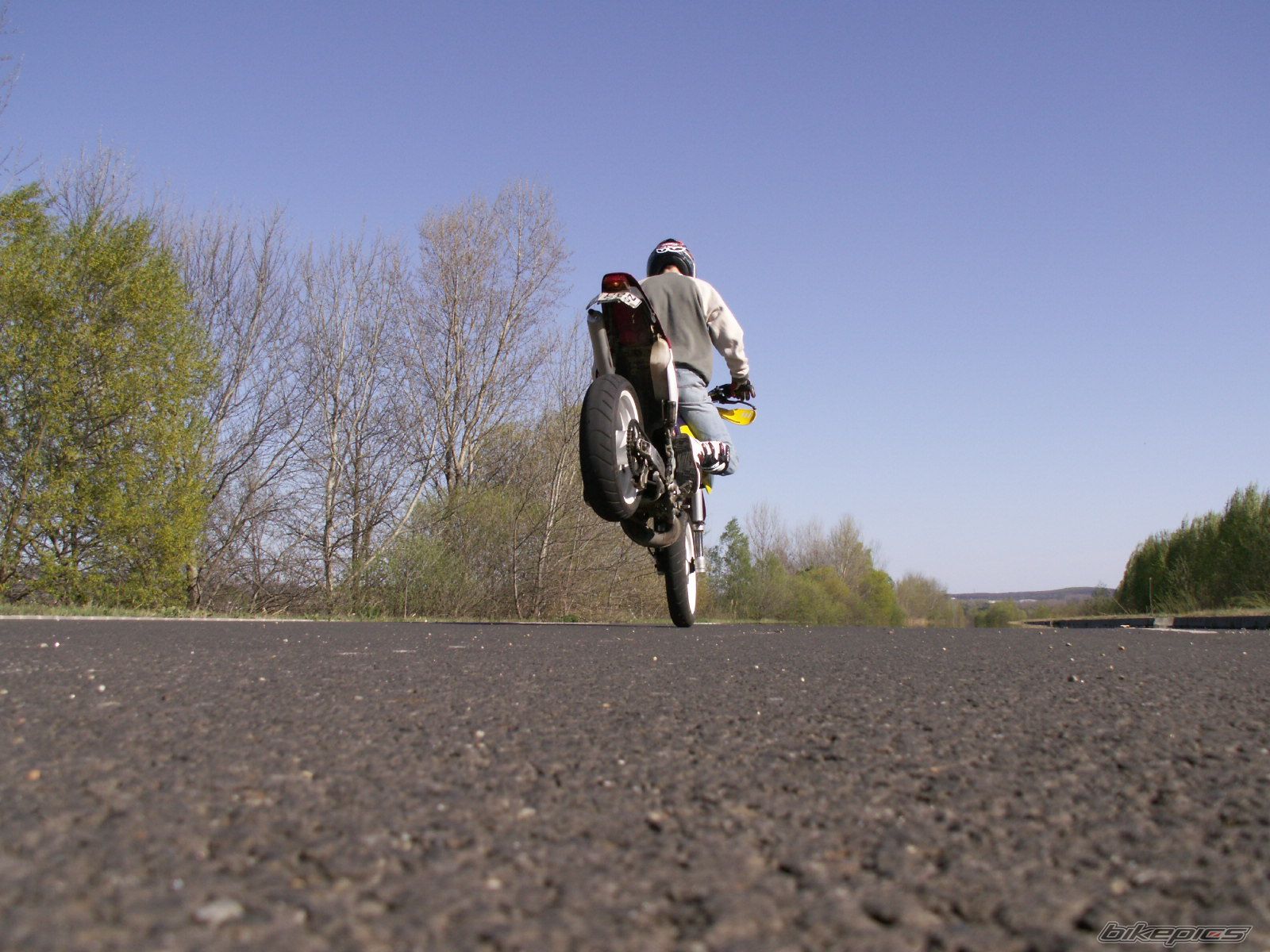 Bike Photo 913377