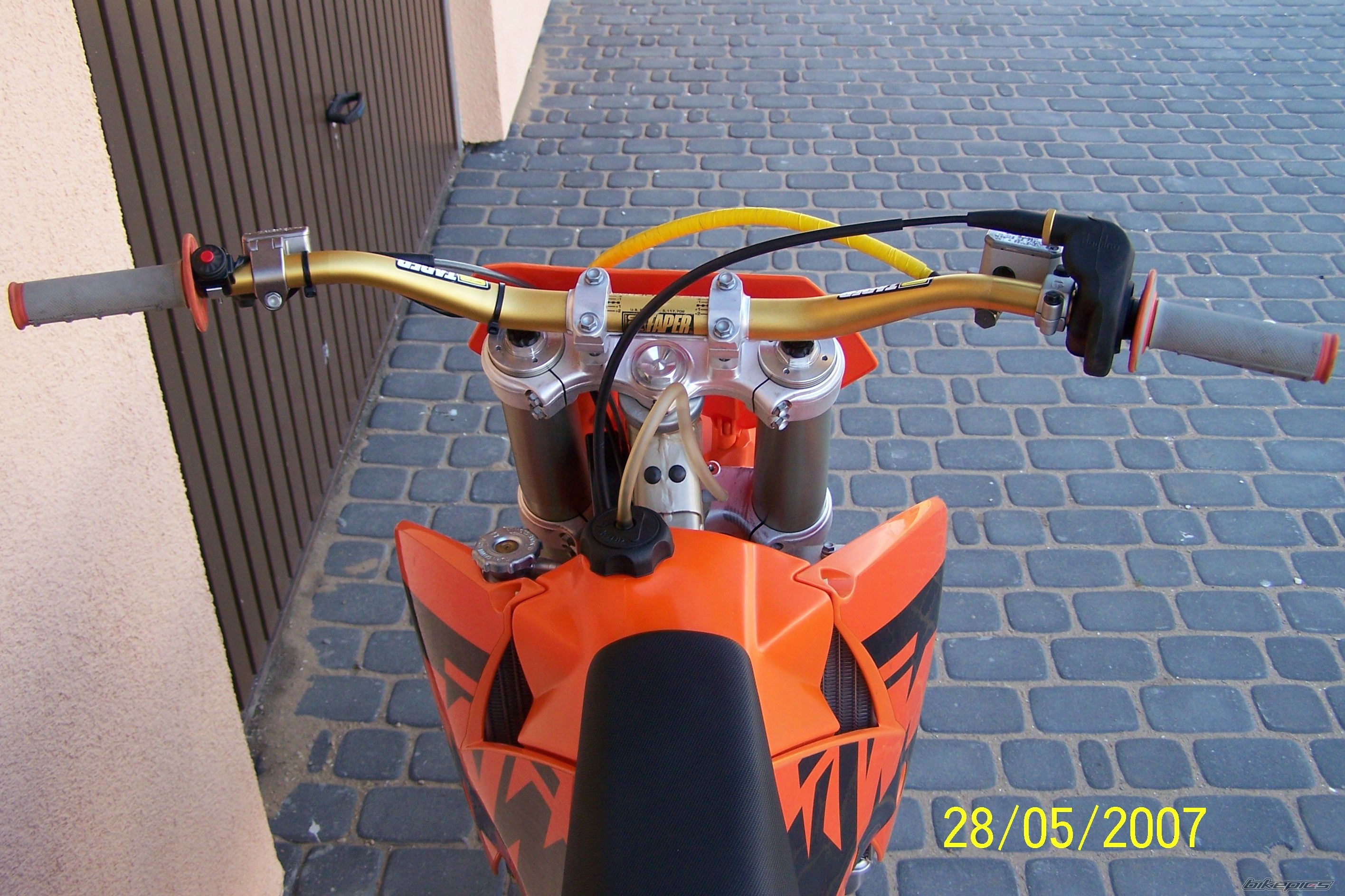 Photo 914175