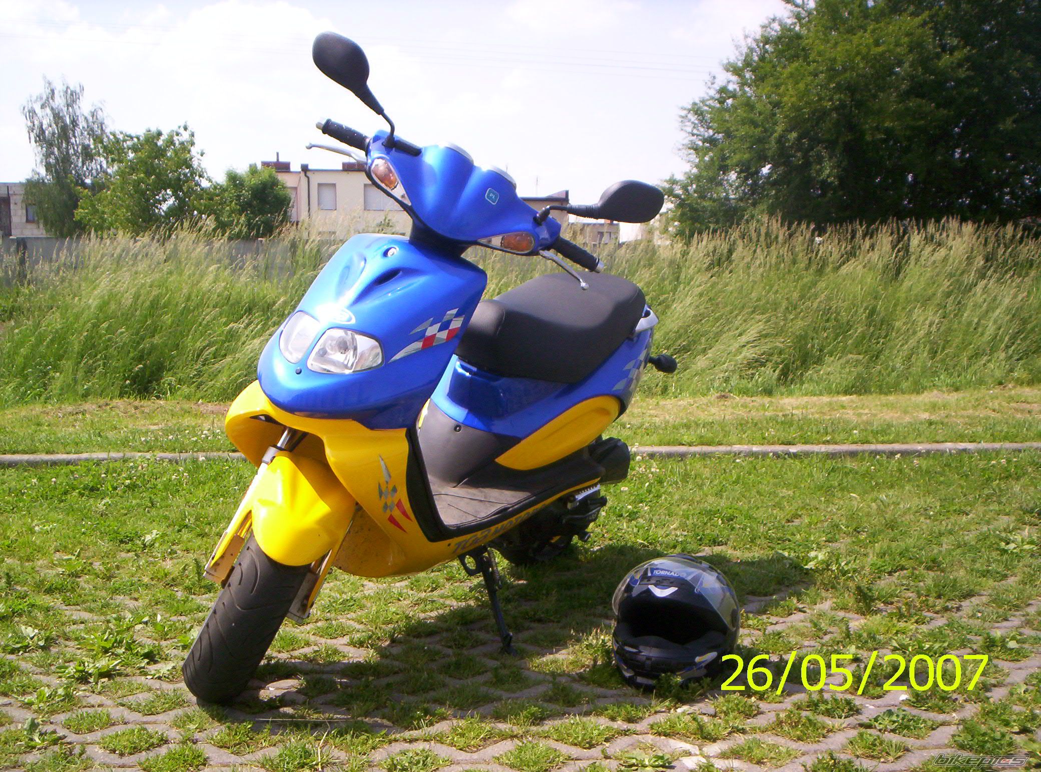 Photo 916010