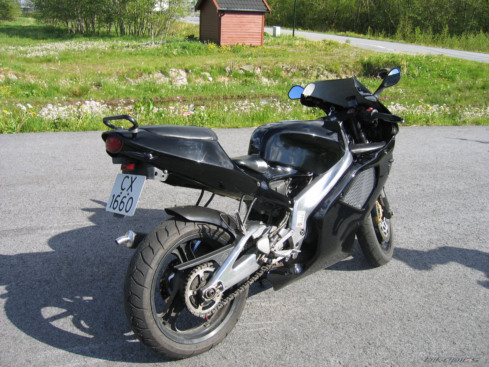 Bike Photo 916057