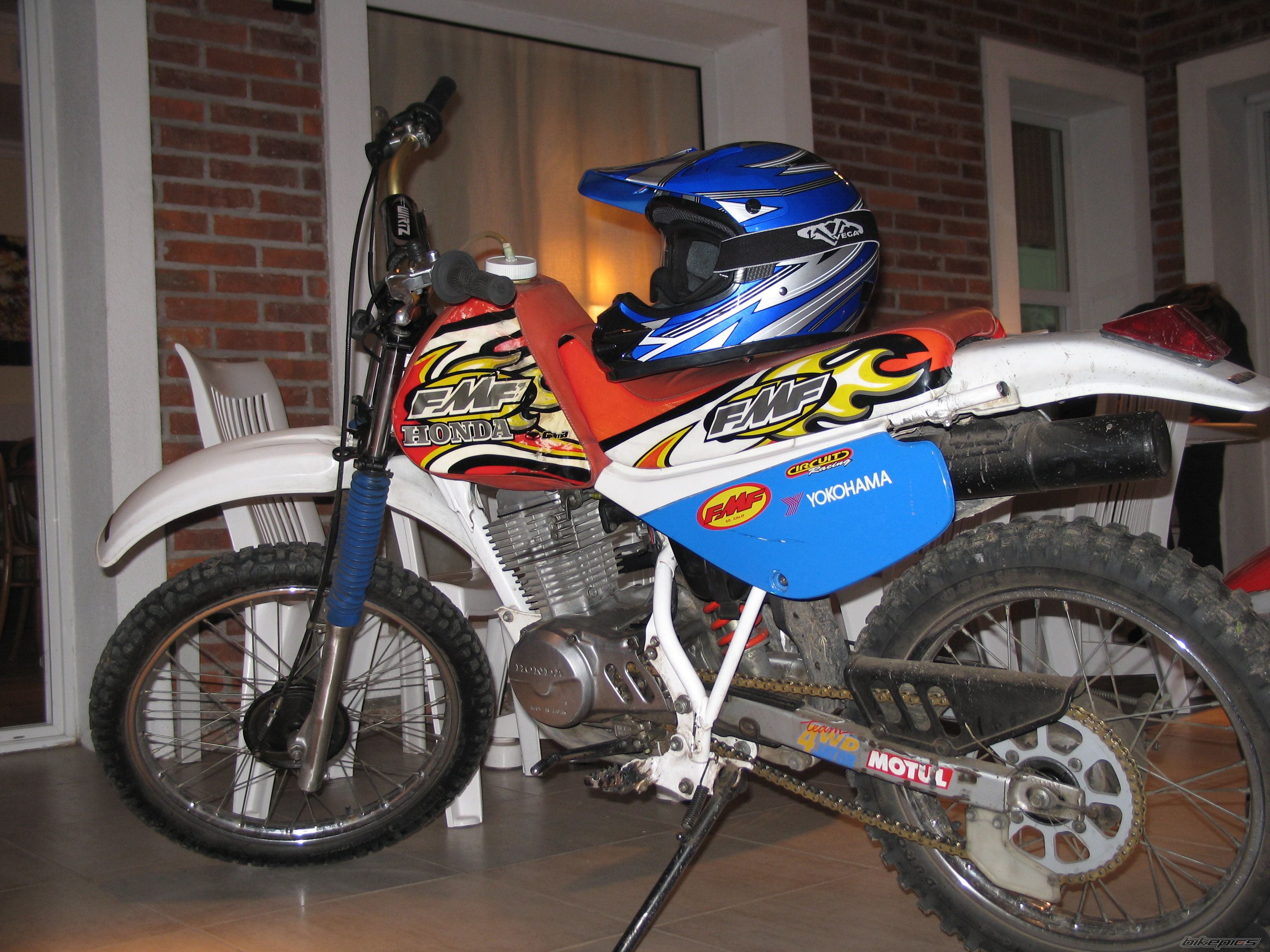 Photo 916093