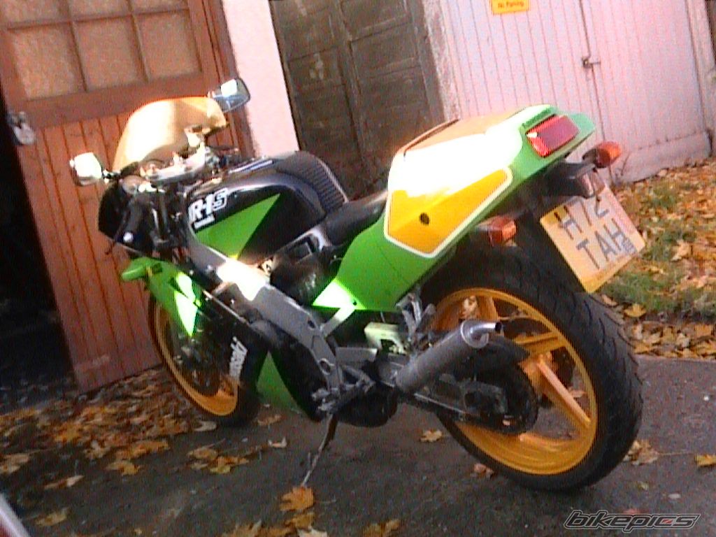 Photo 916865