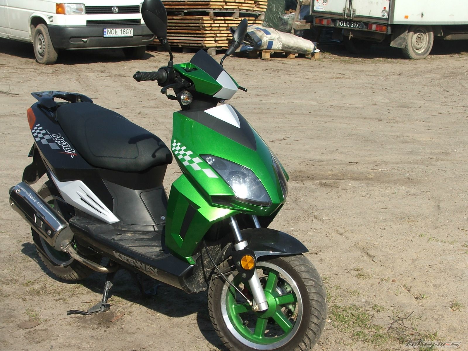 Bike Photo 921117