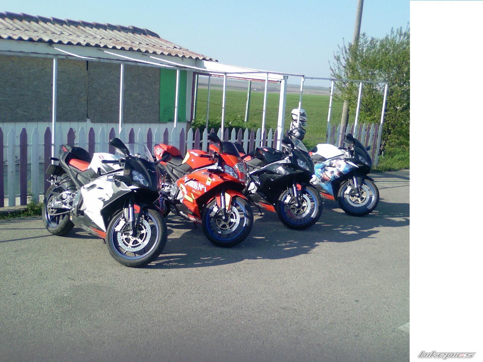 Photo 922913