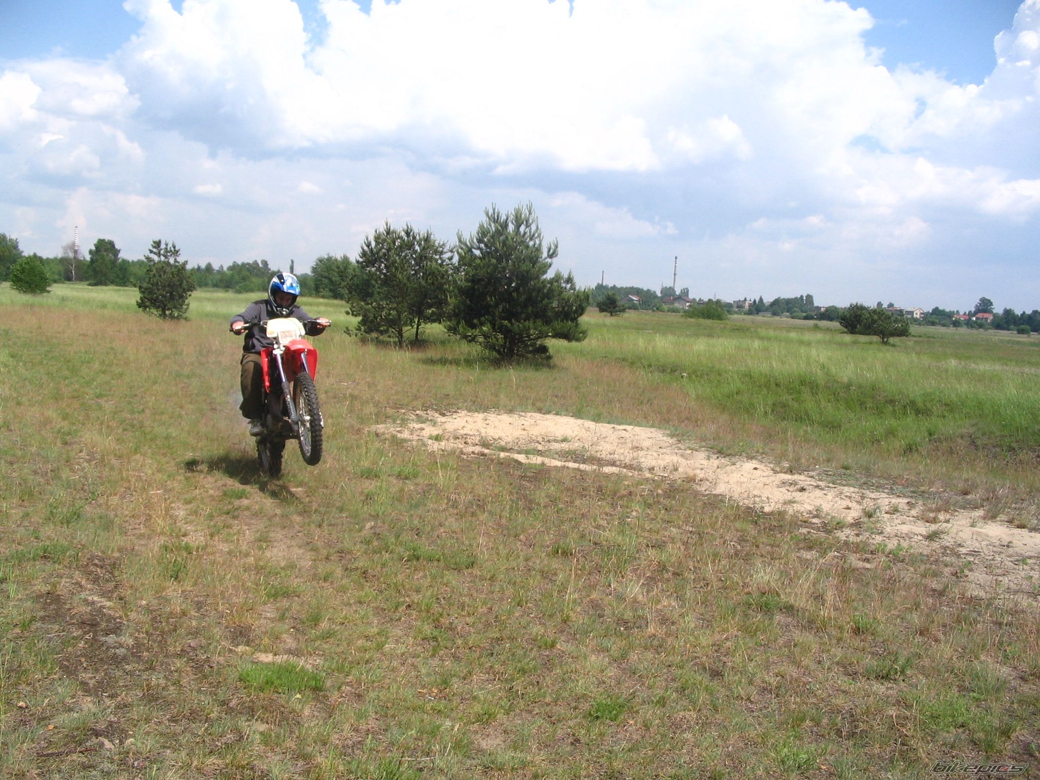 Bike Photo 928641
