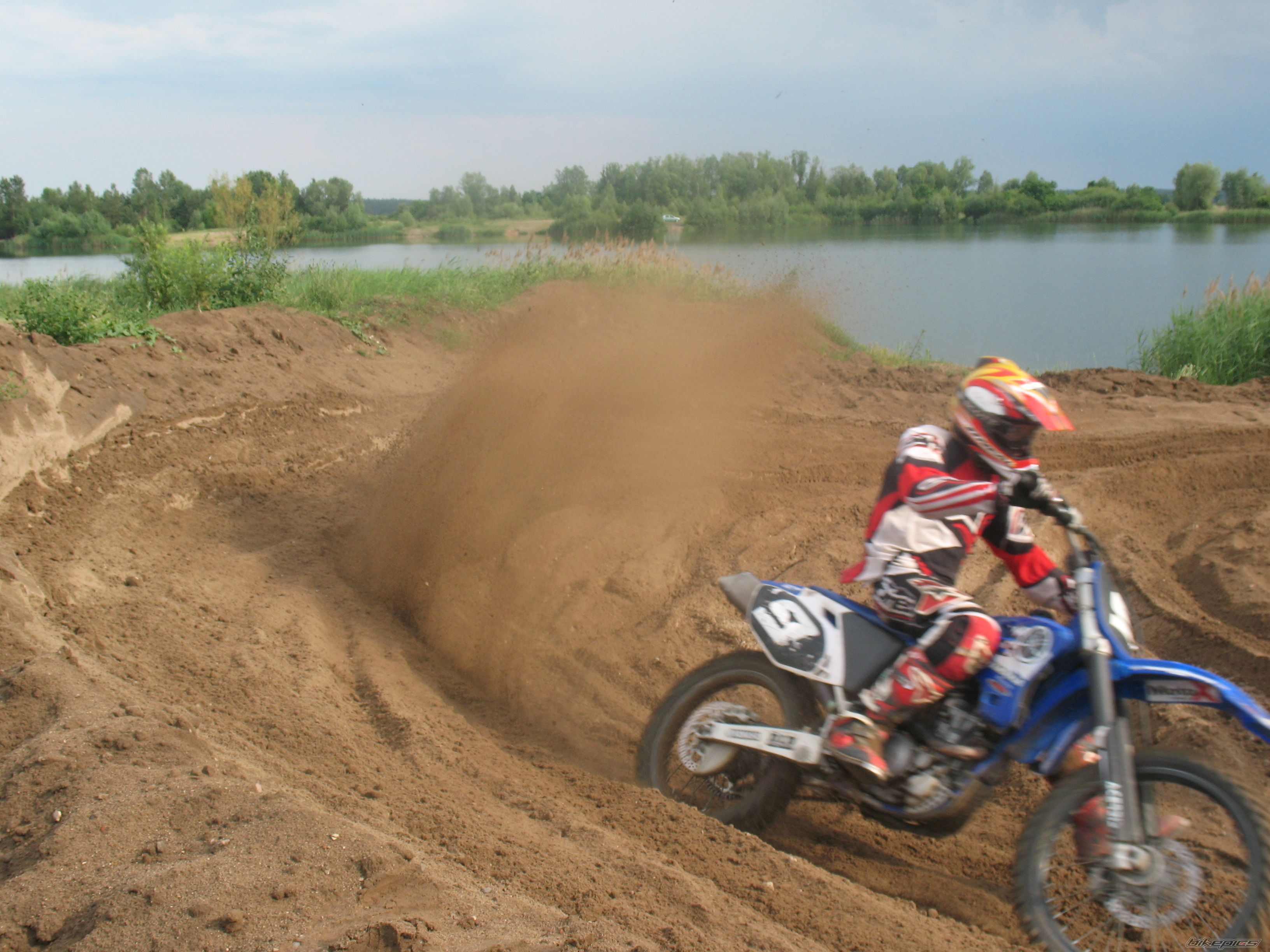 Bike Photo 928810