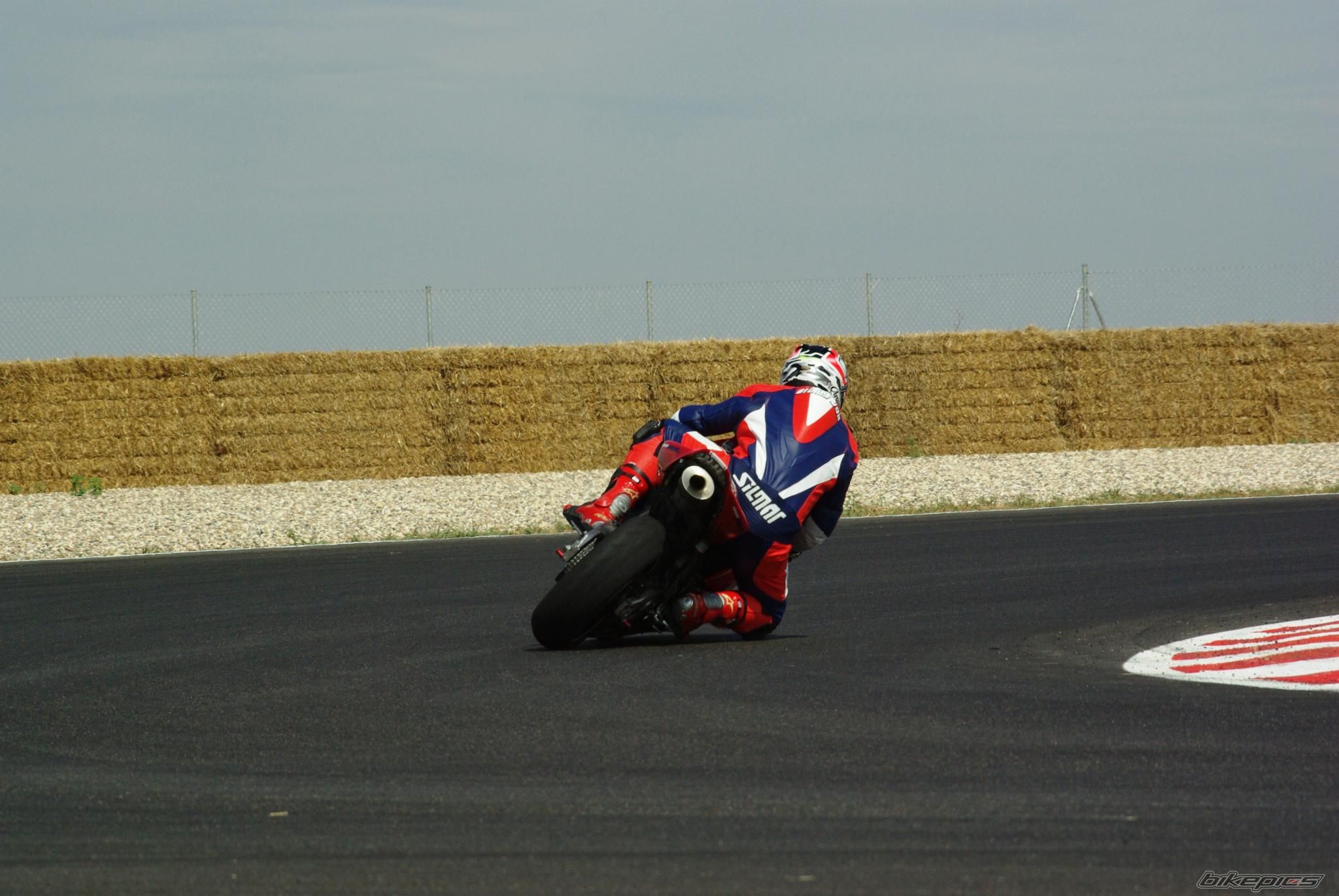Bike Photo 929877