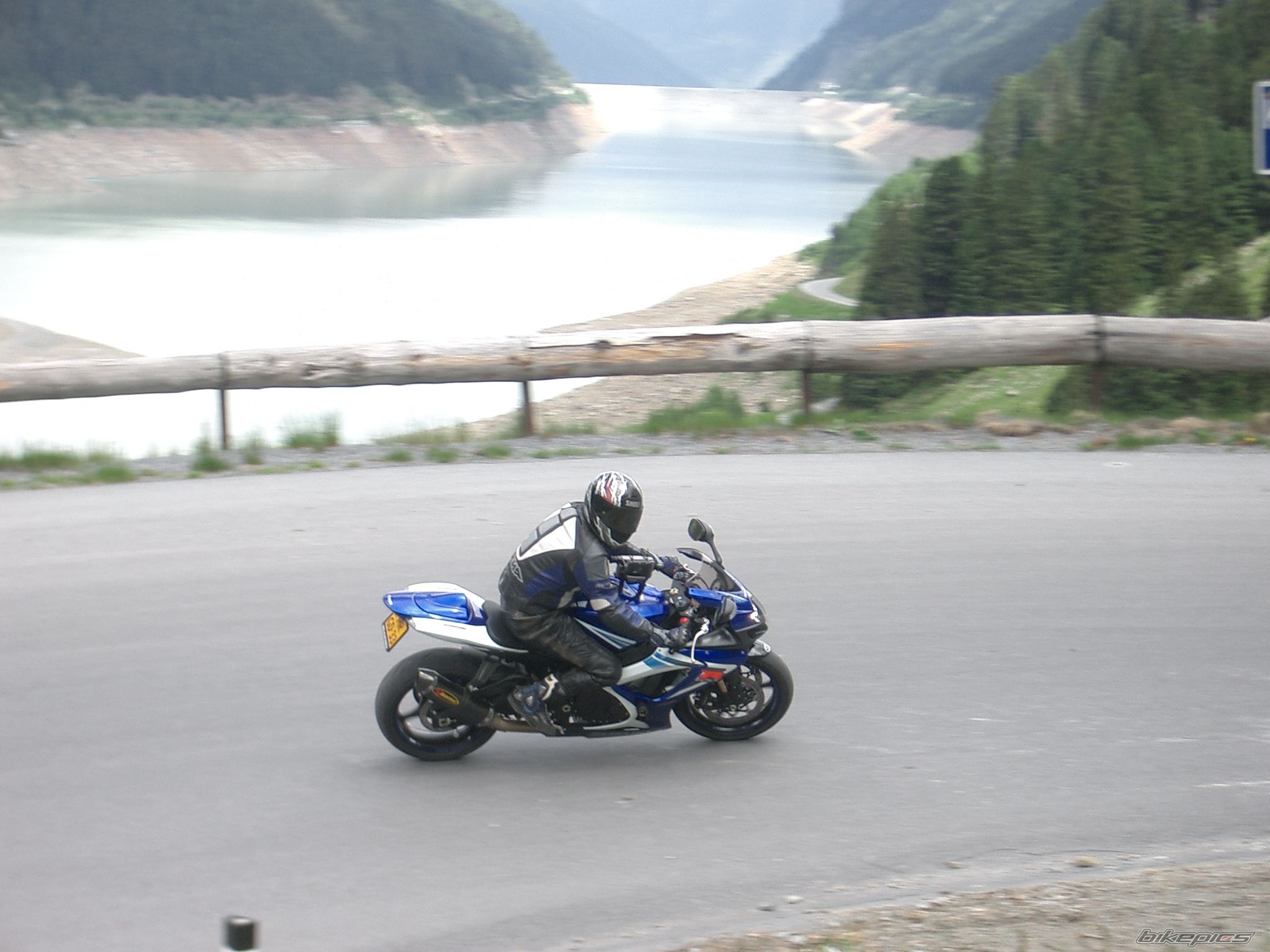 Bike Photo 930197