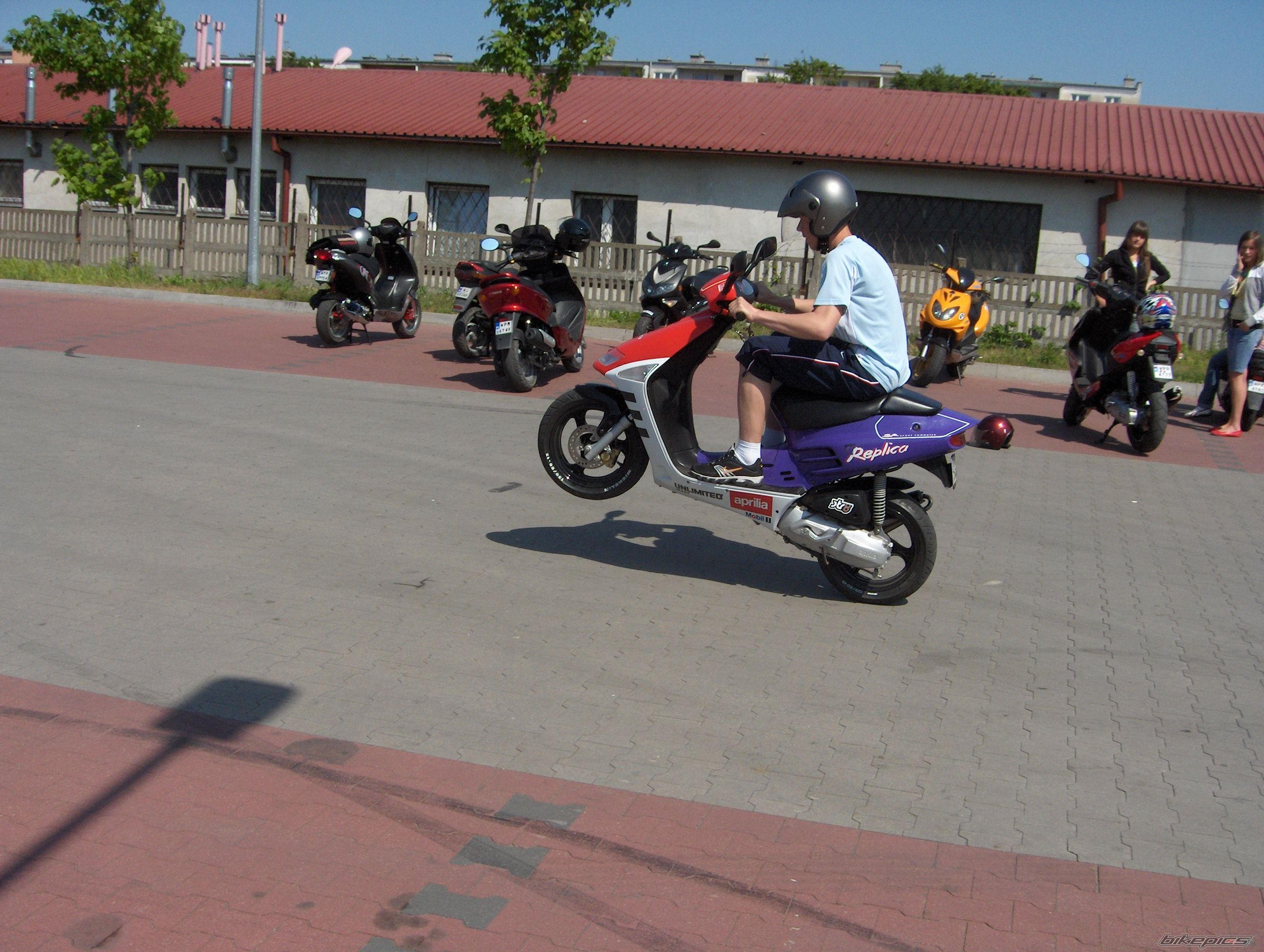 Bike Photo 930297