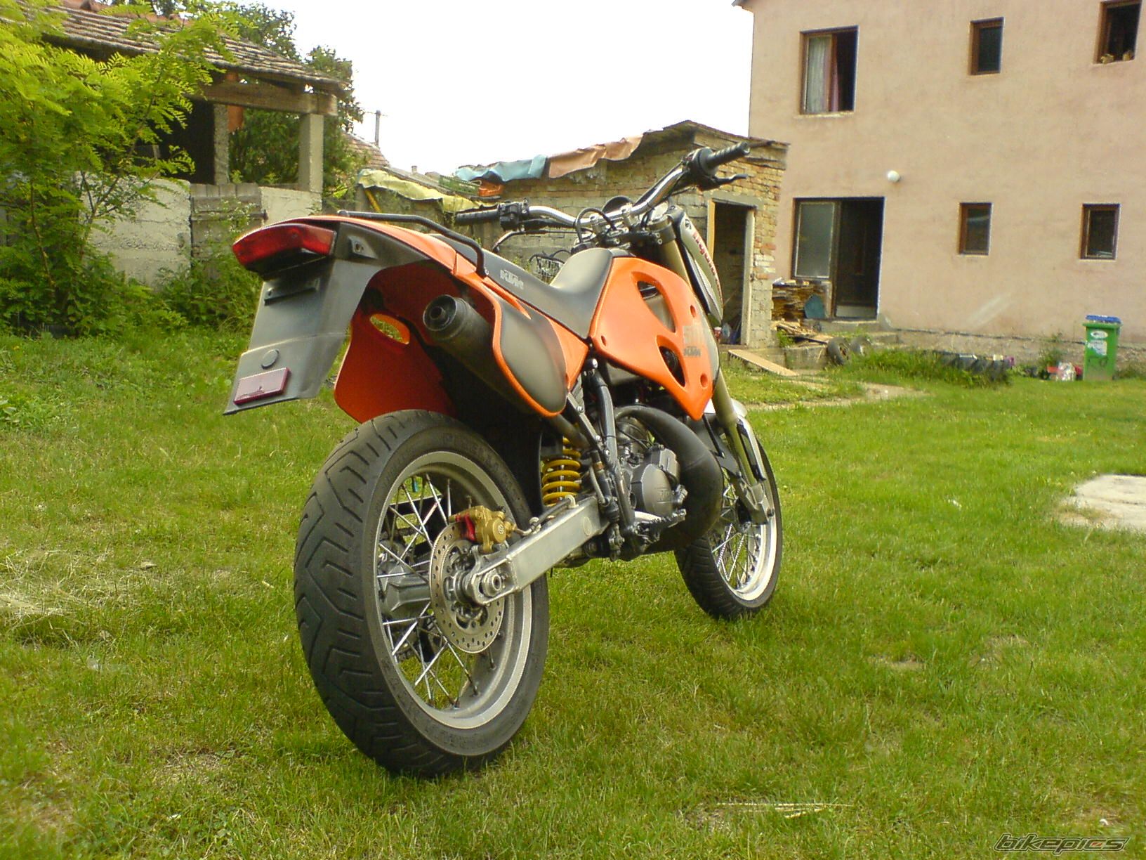 Photo 930329