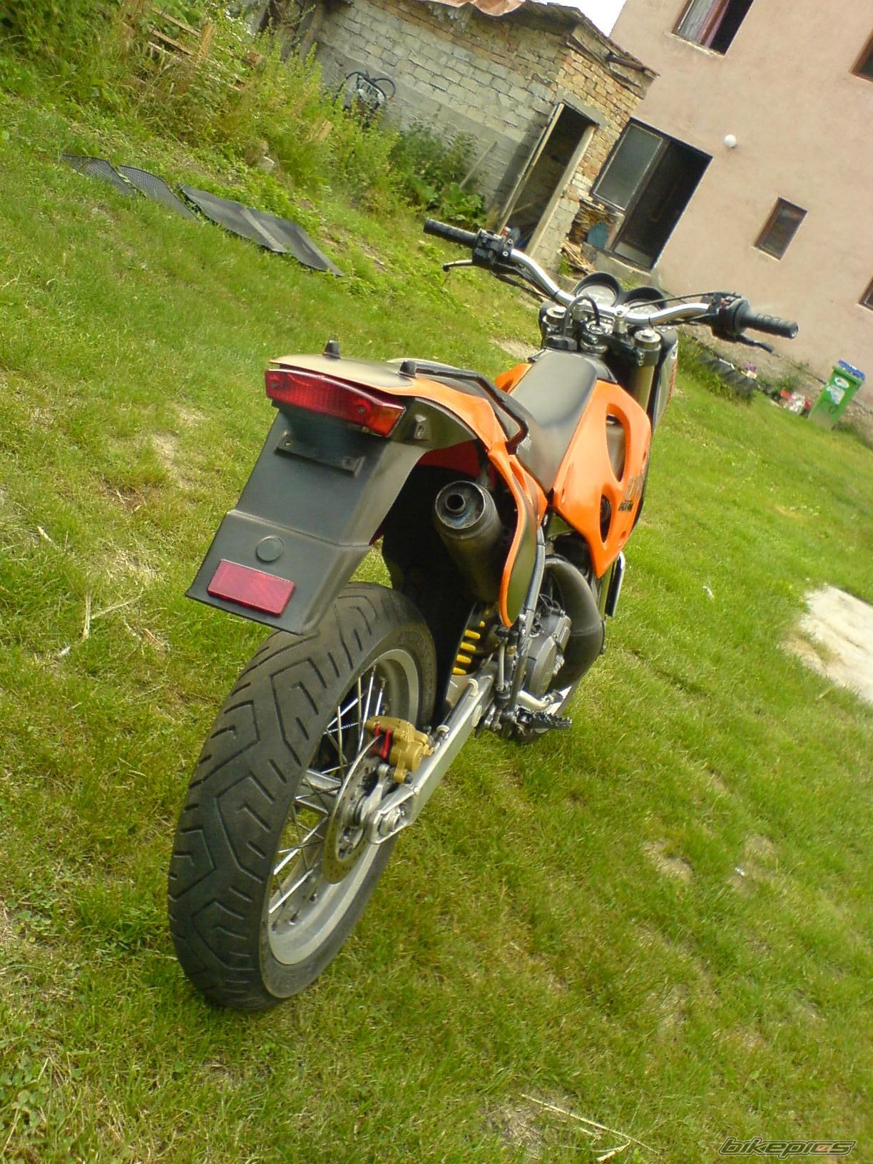 Photo 930330