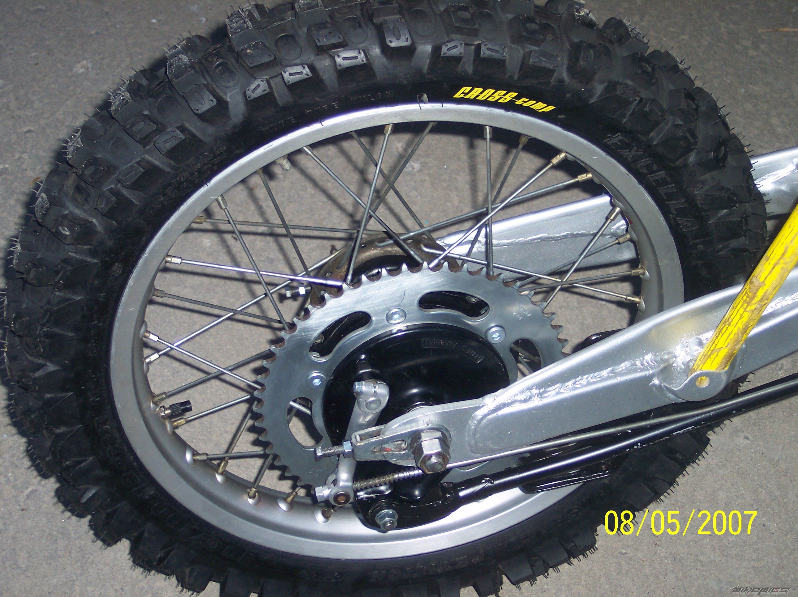 Bike Photo 930402