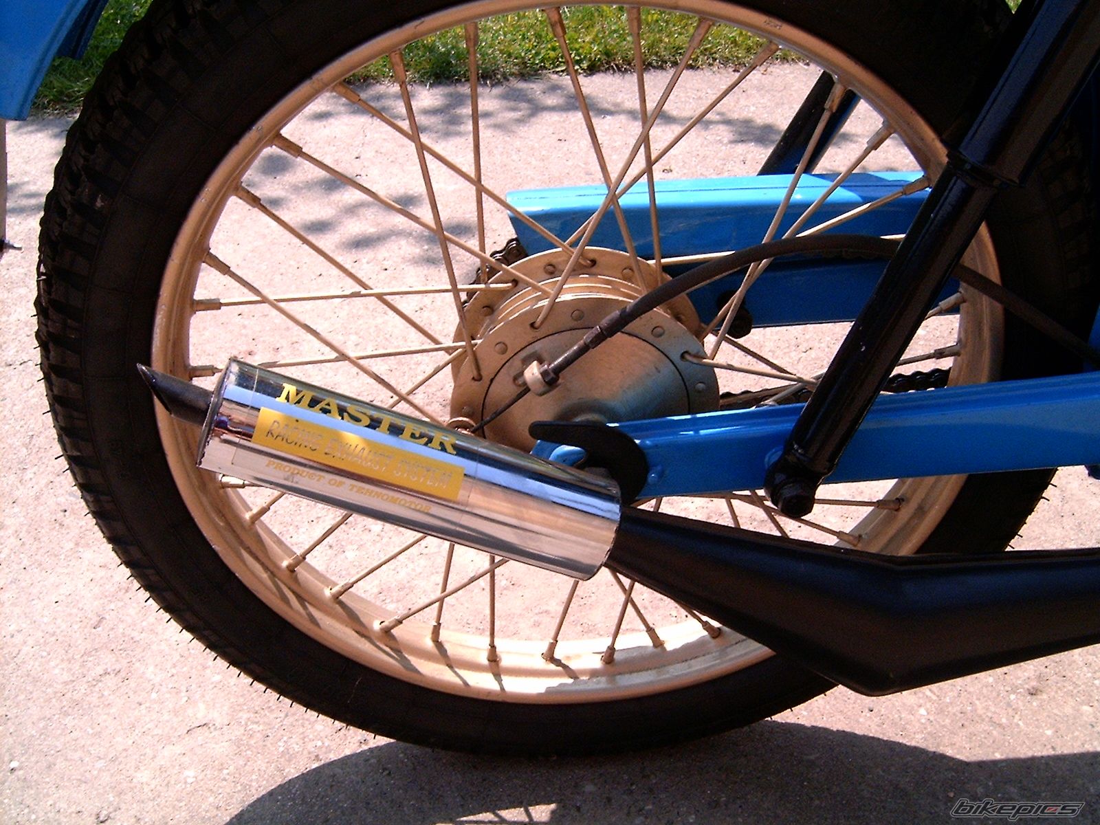 Bike Photo 930527