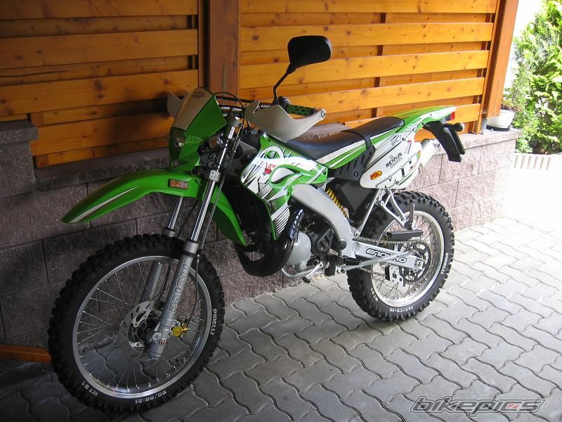 Photo 930768
