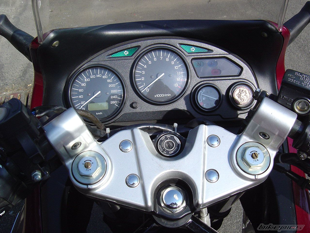 Bike Photo 930916