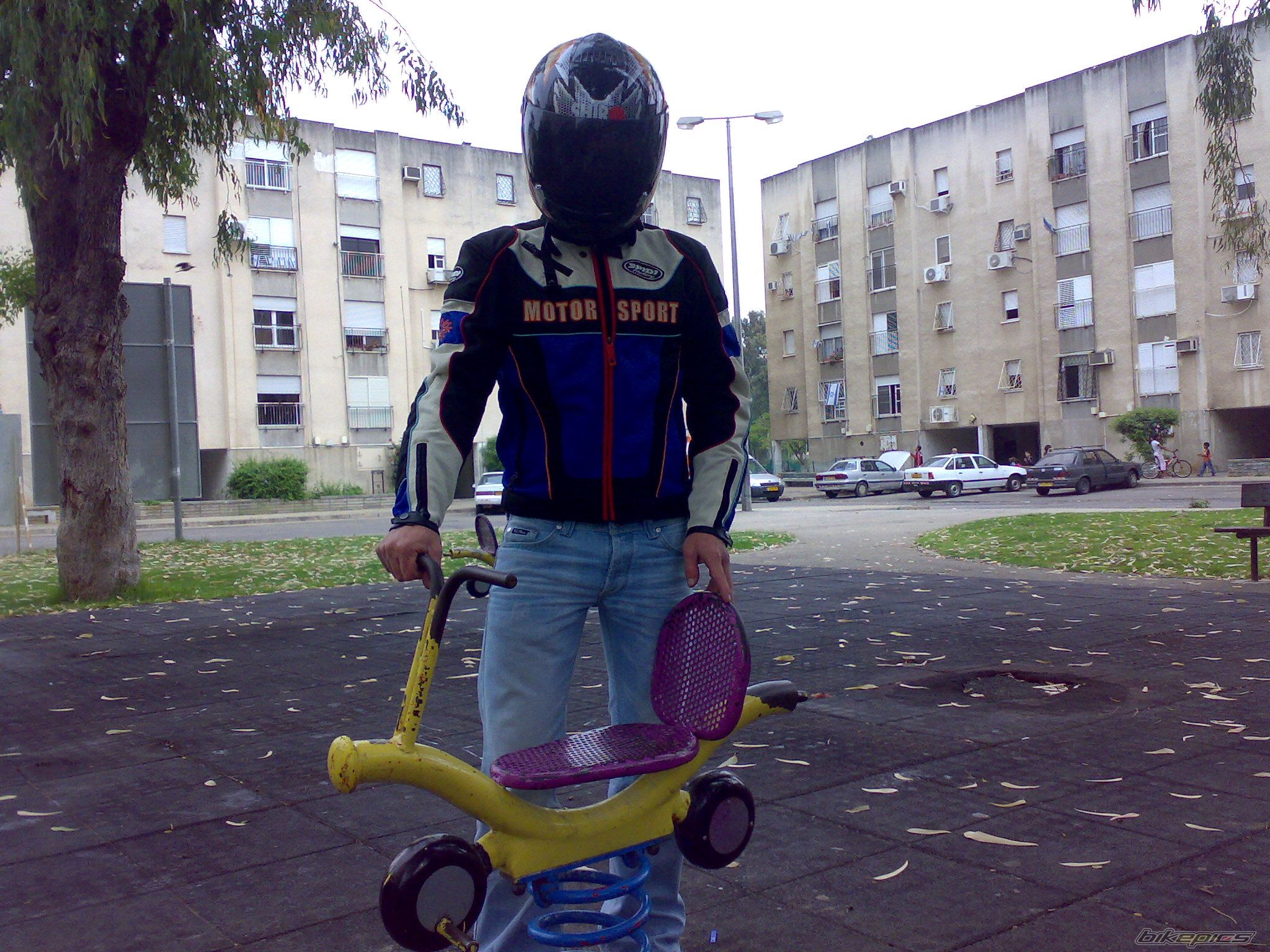 Bike Photo 931275