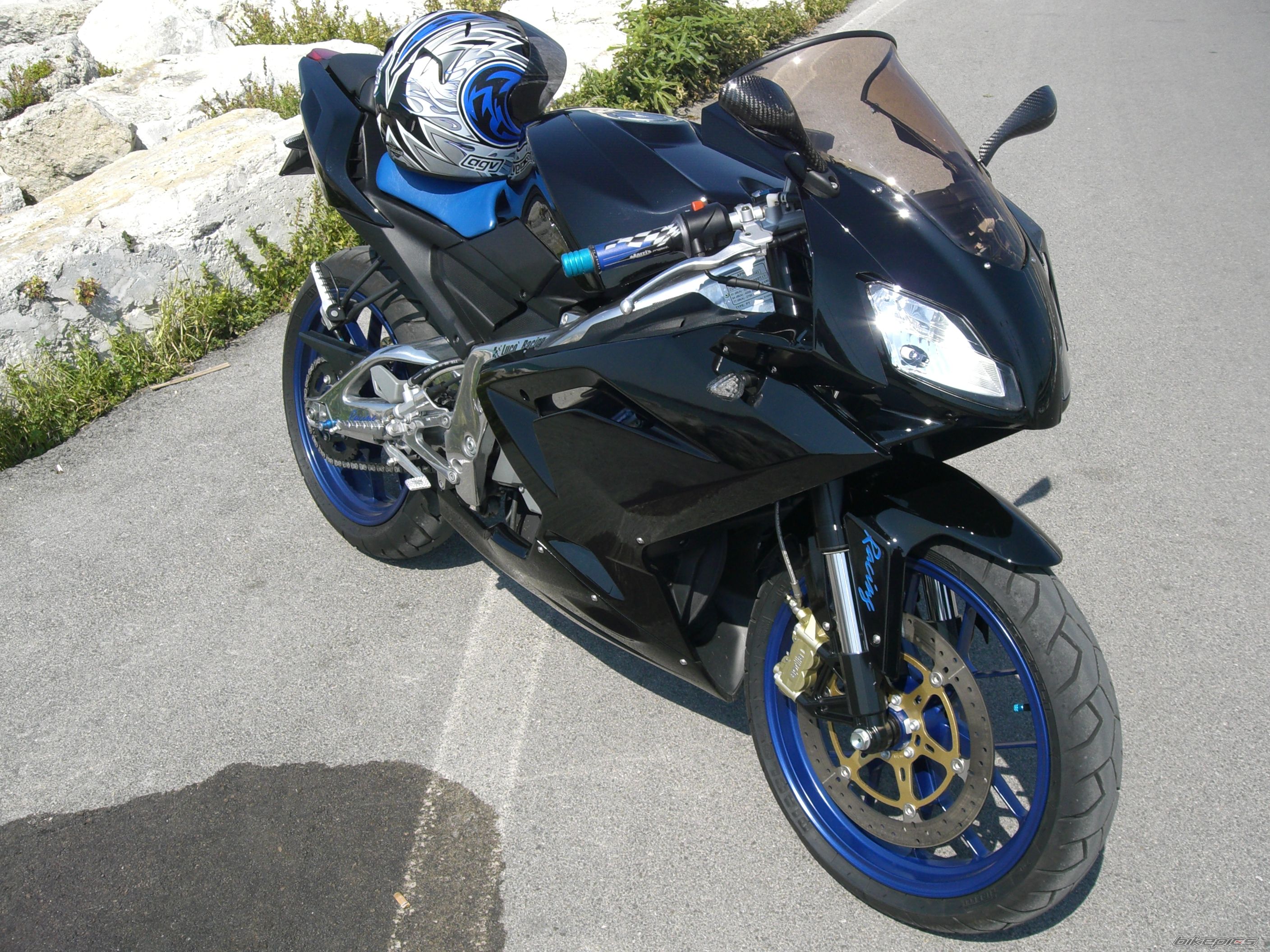 Bike Photo 931756