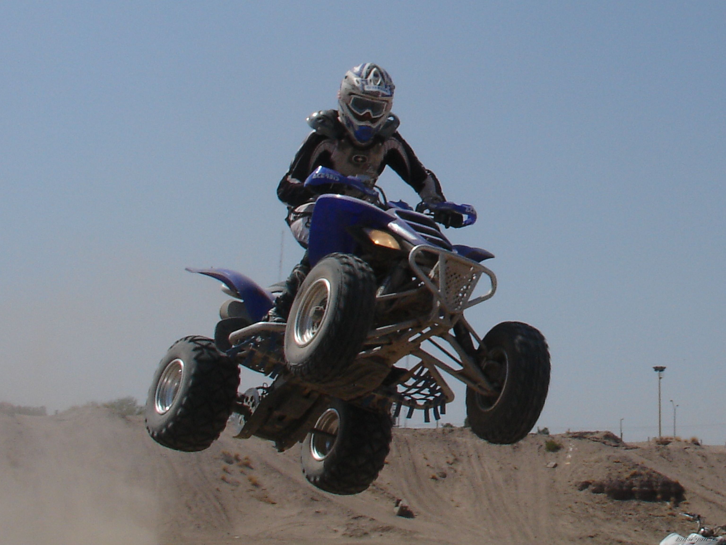 Bike Photo 932081
