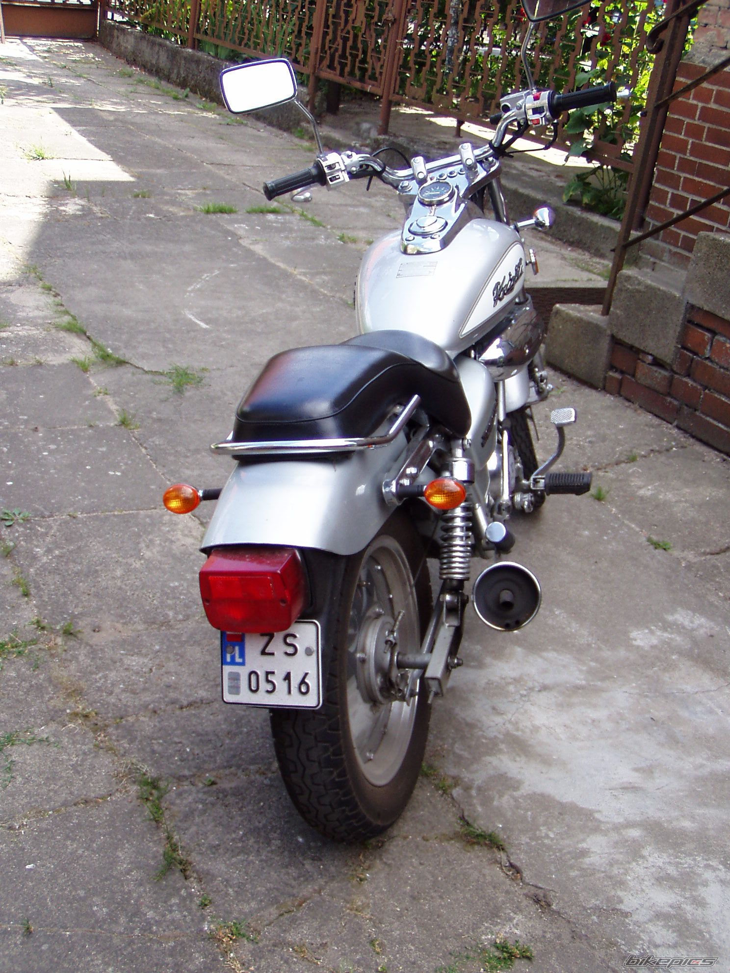 Photo 932315