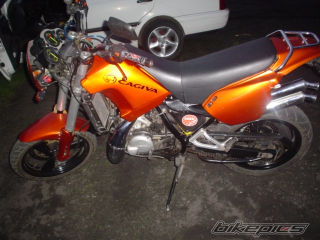 Photo 932669