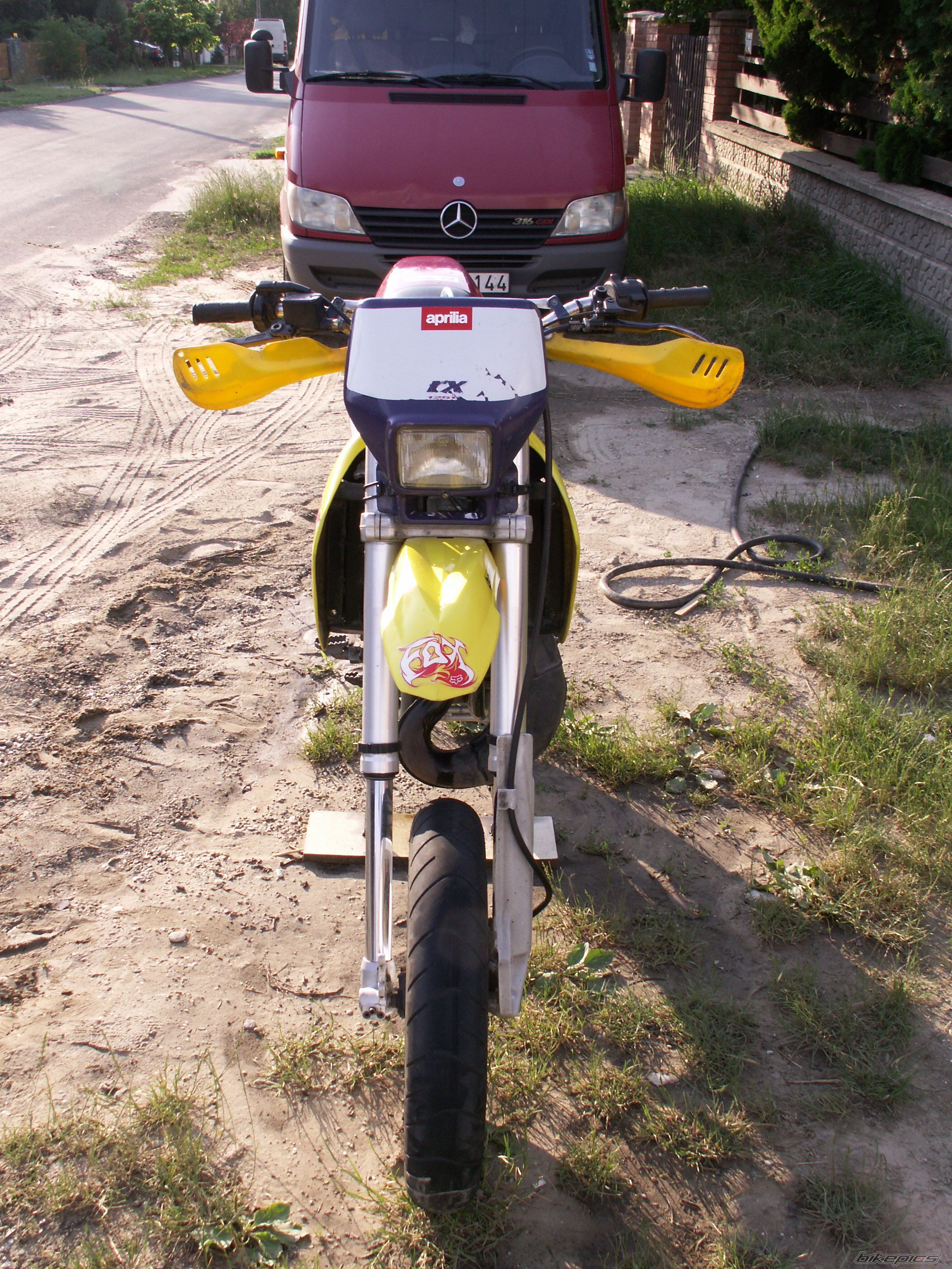 Photo 933077