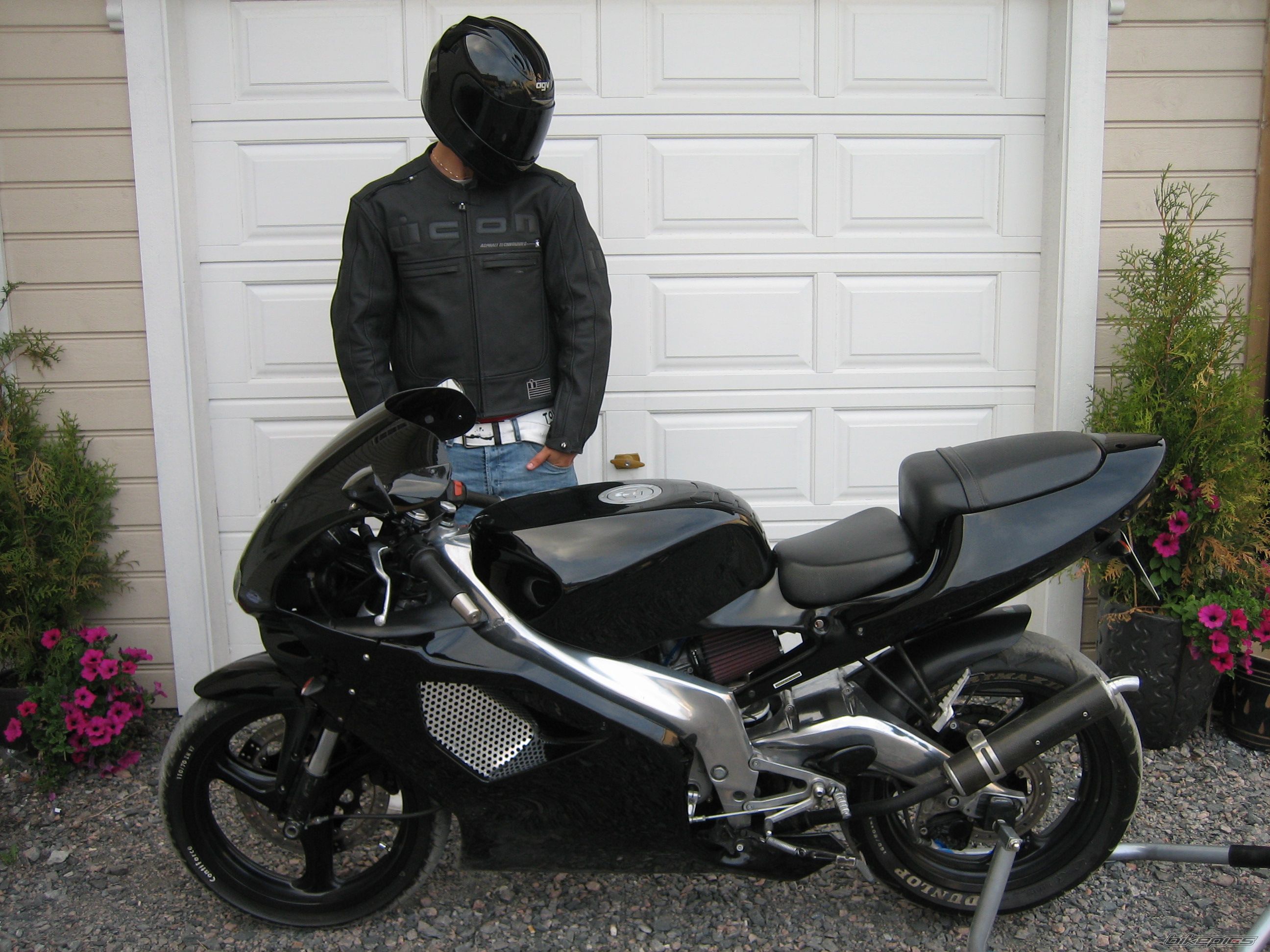 Bike Photo 933107