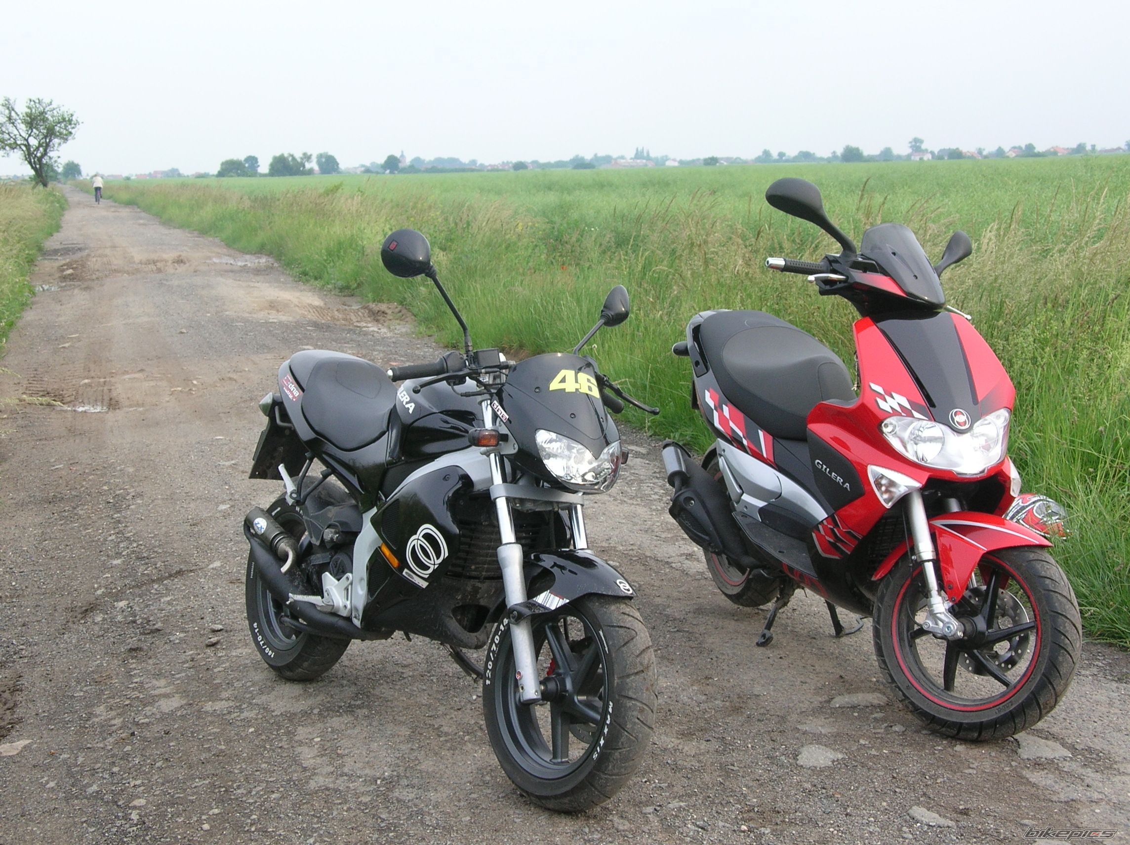Bike Photo 933173
