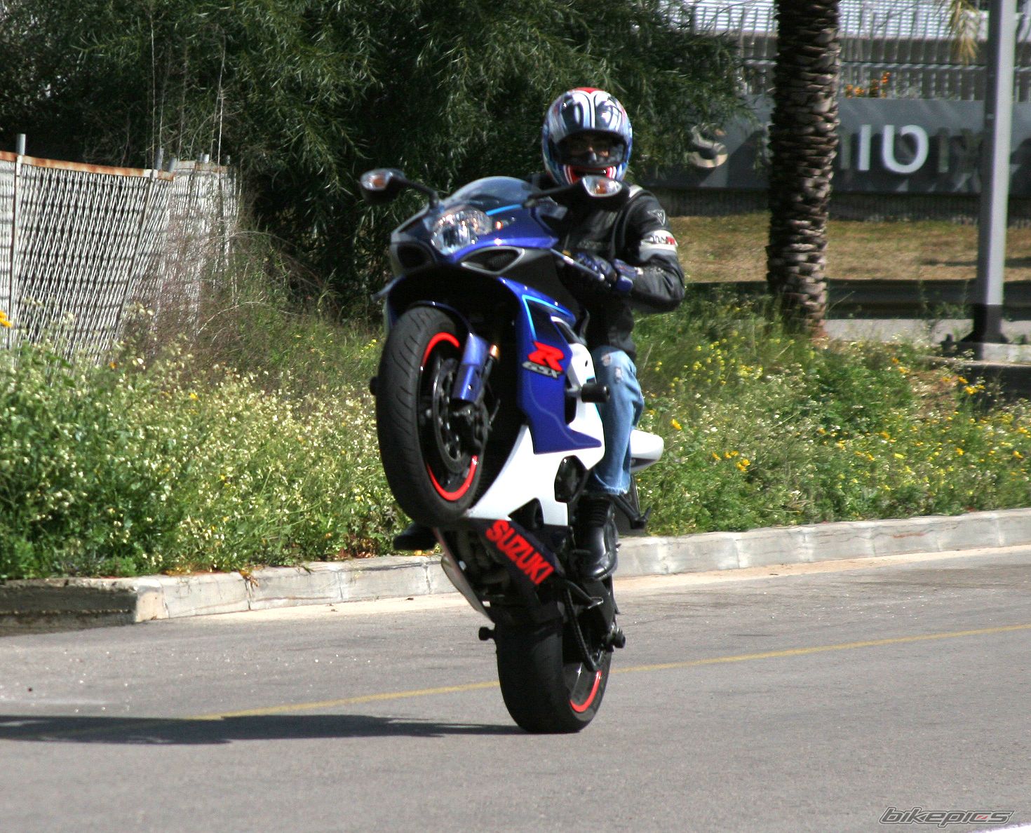 Bike Photo 933200