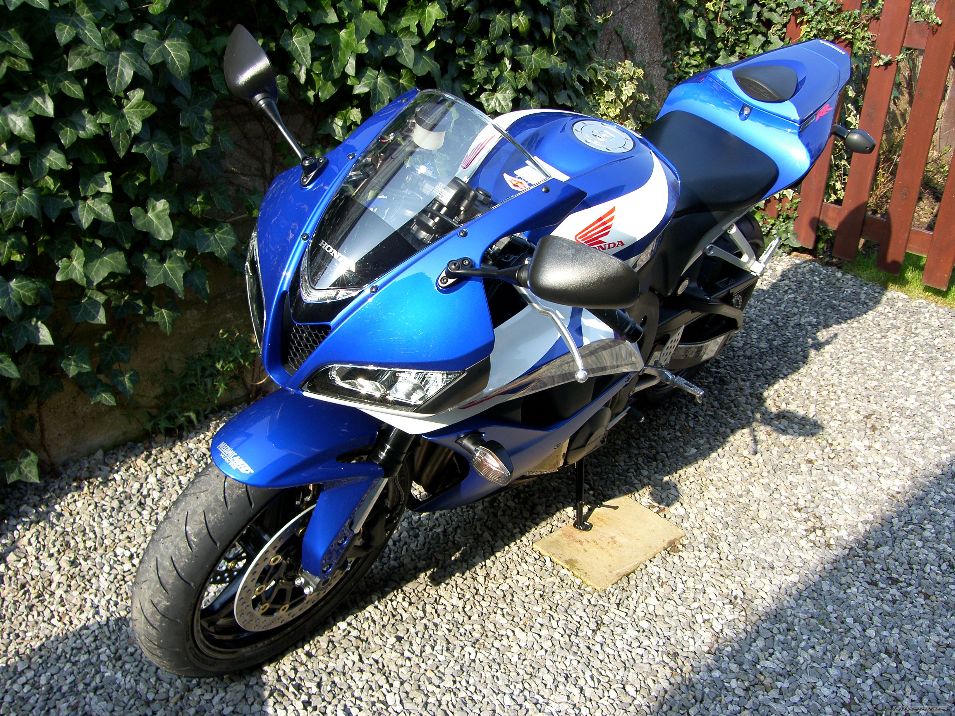 Bike Photo 933446