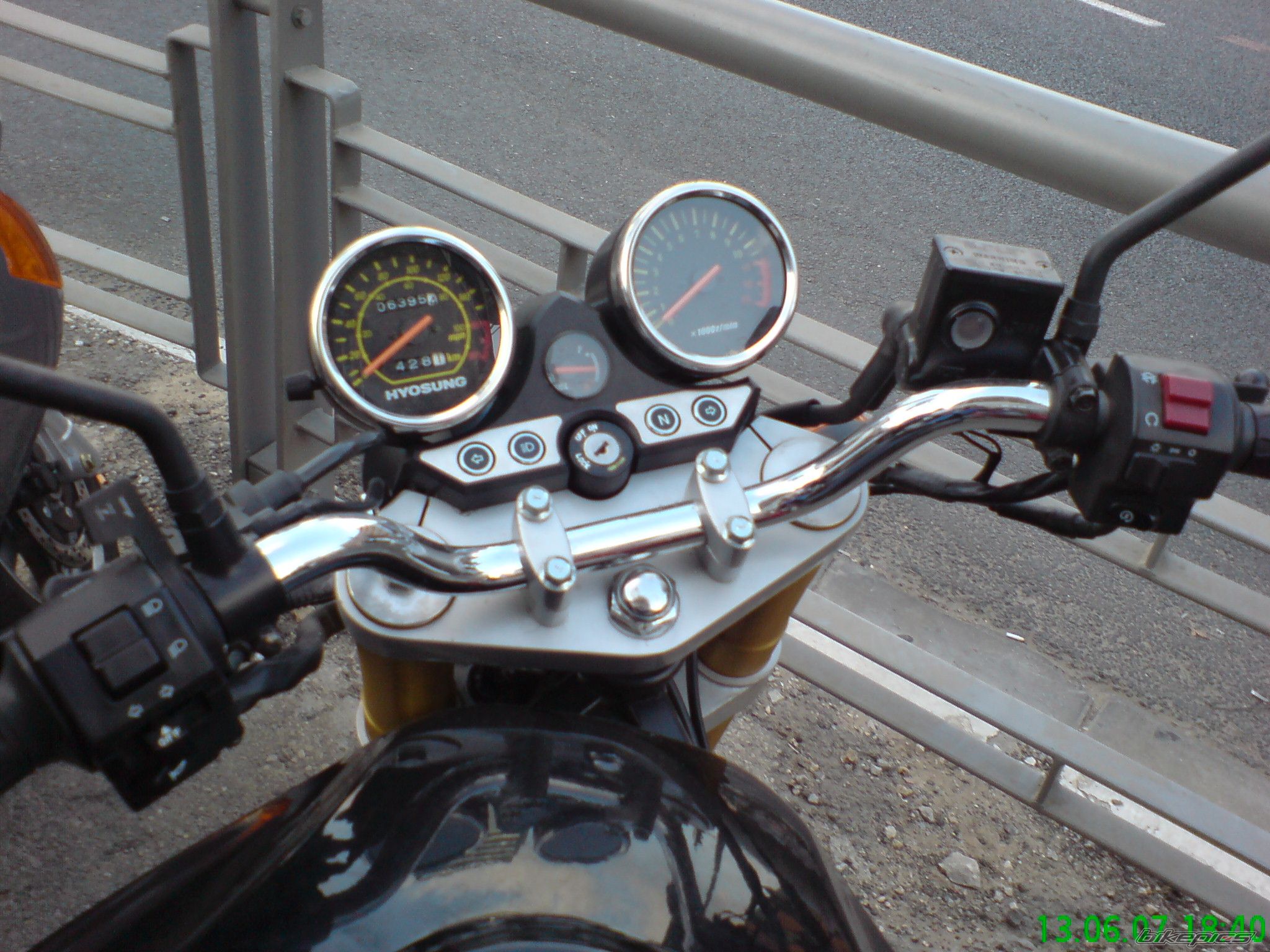 Bike Photo 933757