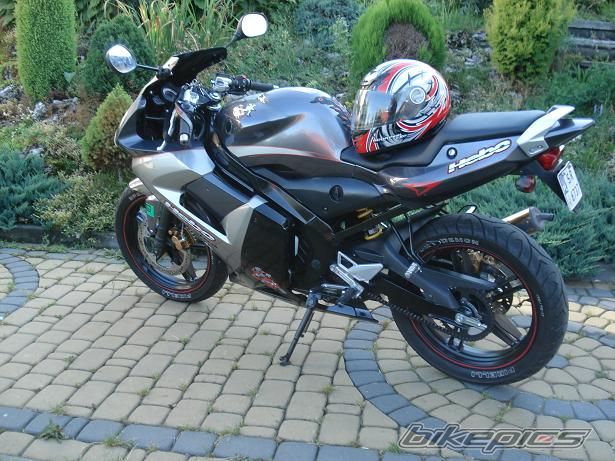 Bike Photo 933759