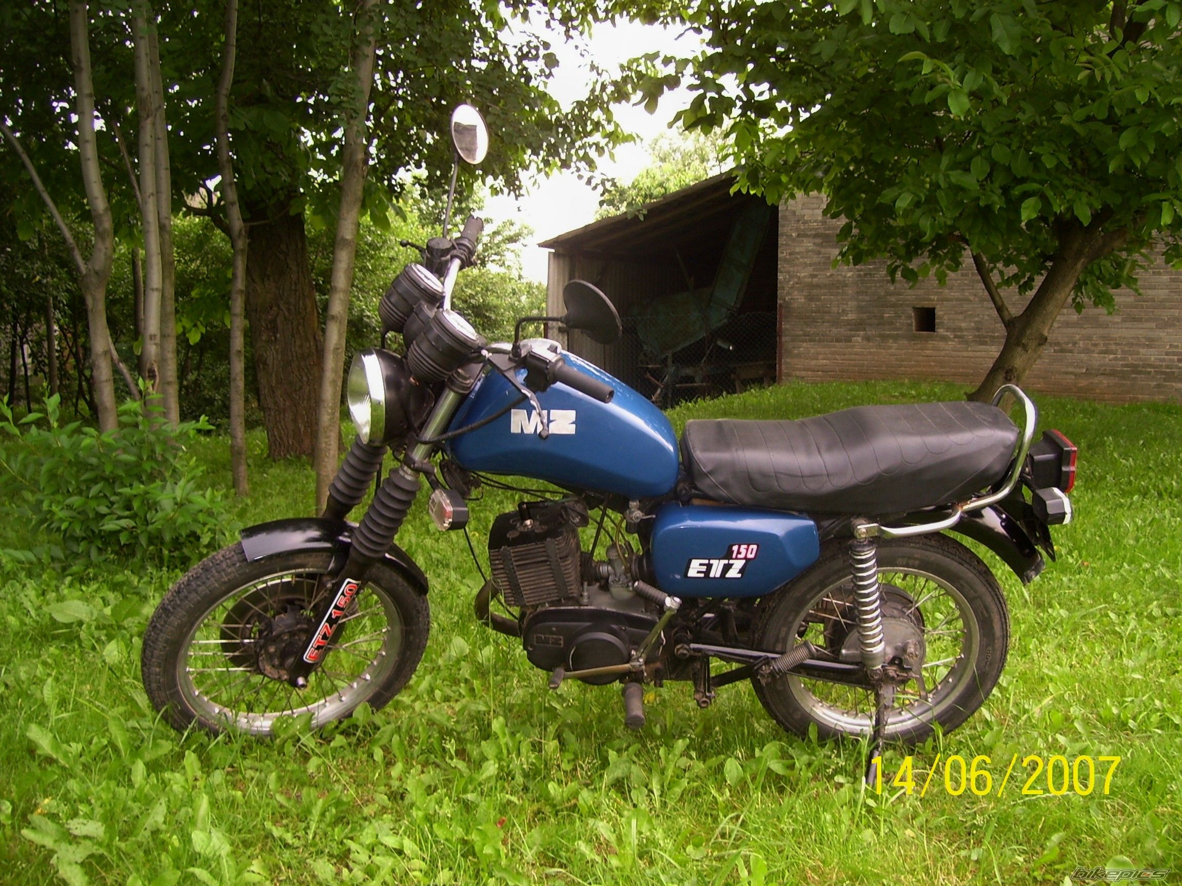 Photo 933817
