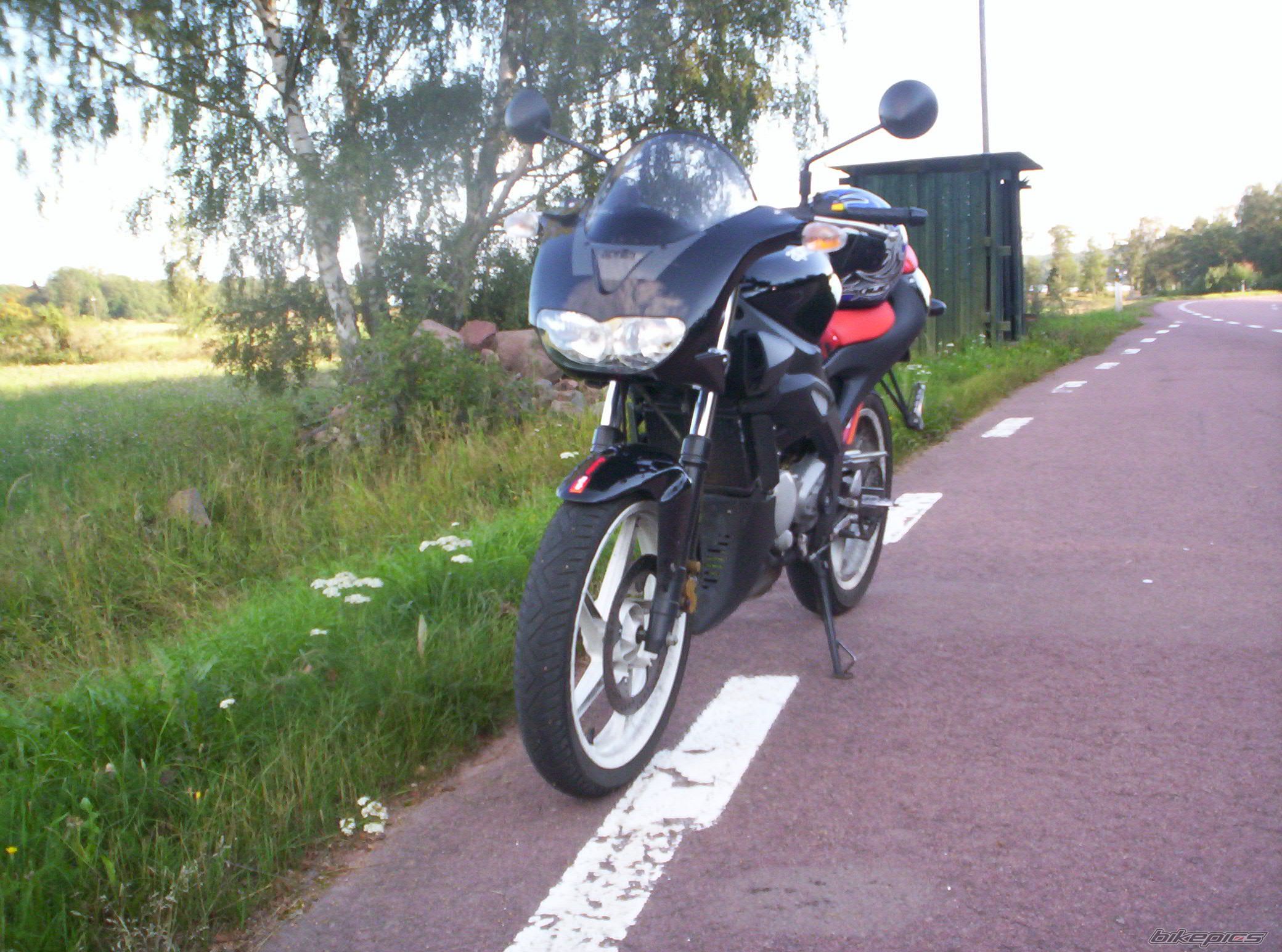 Photo 933895