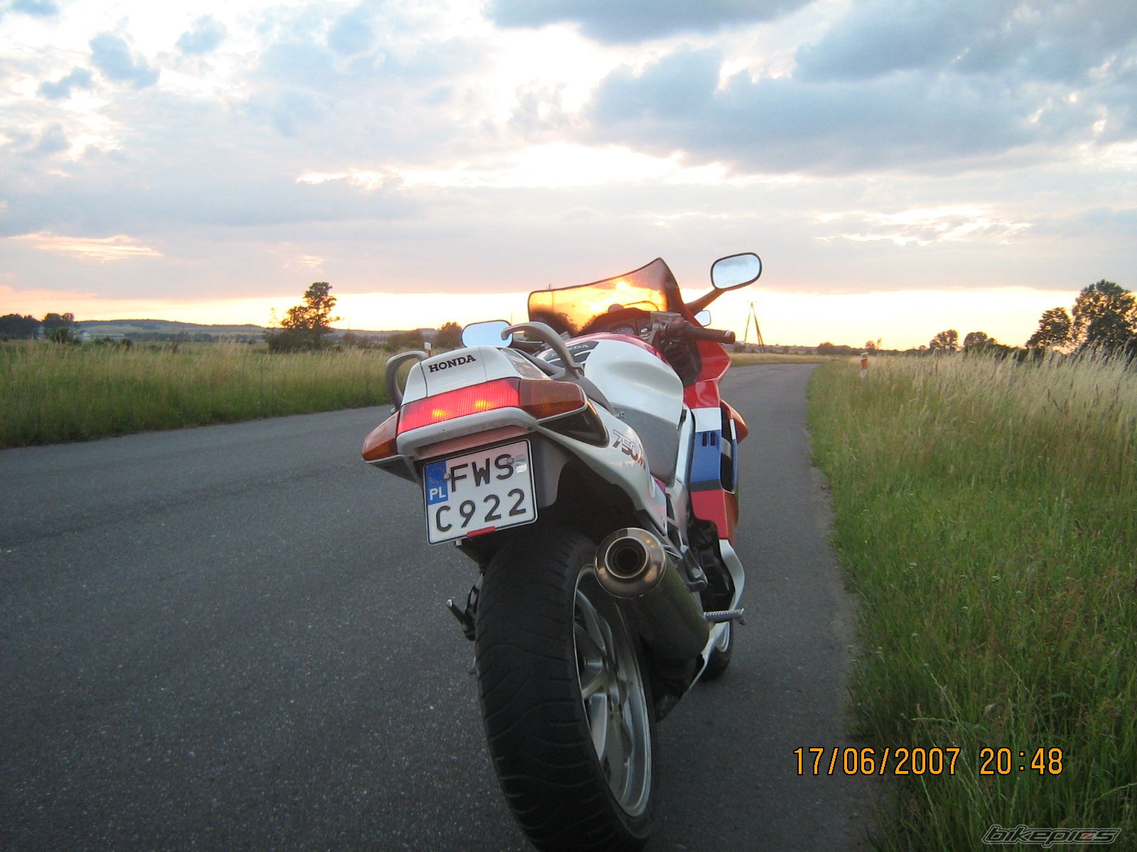 Photo 935035
