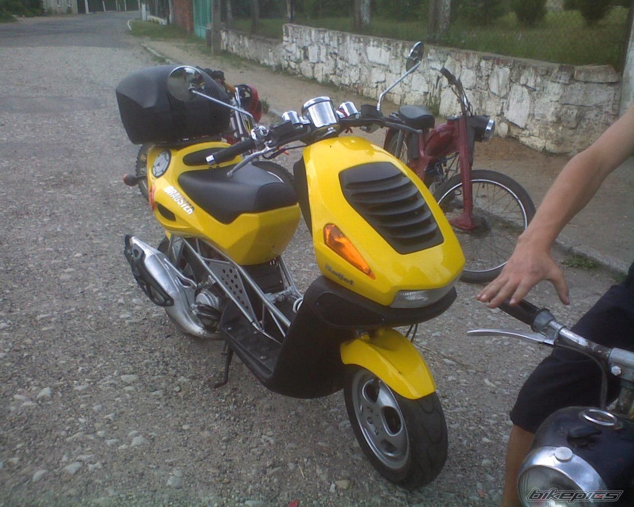 Photo 935419