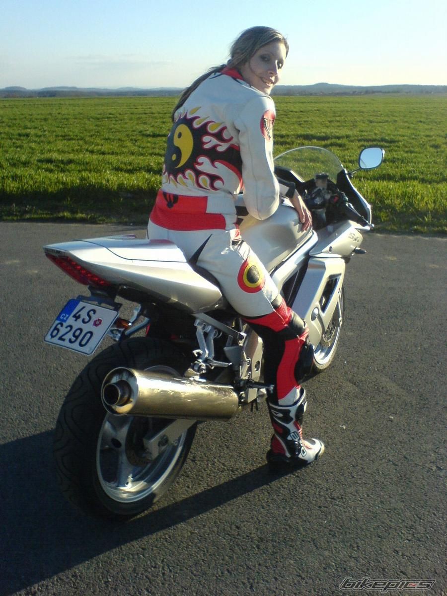 Bike Photo 935483