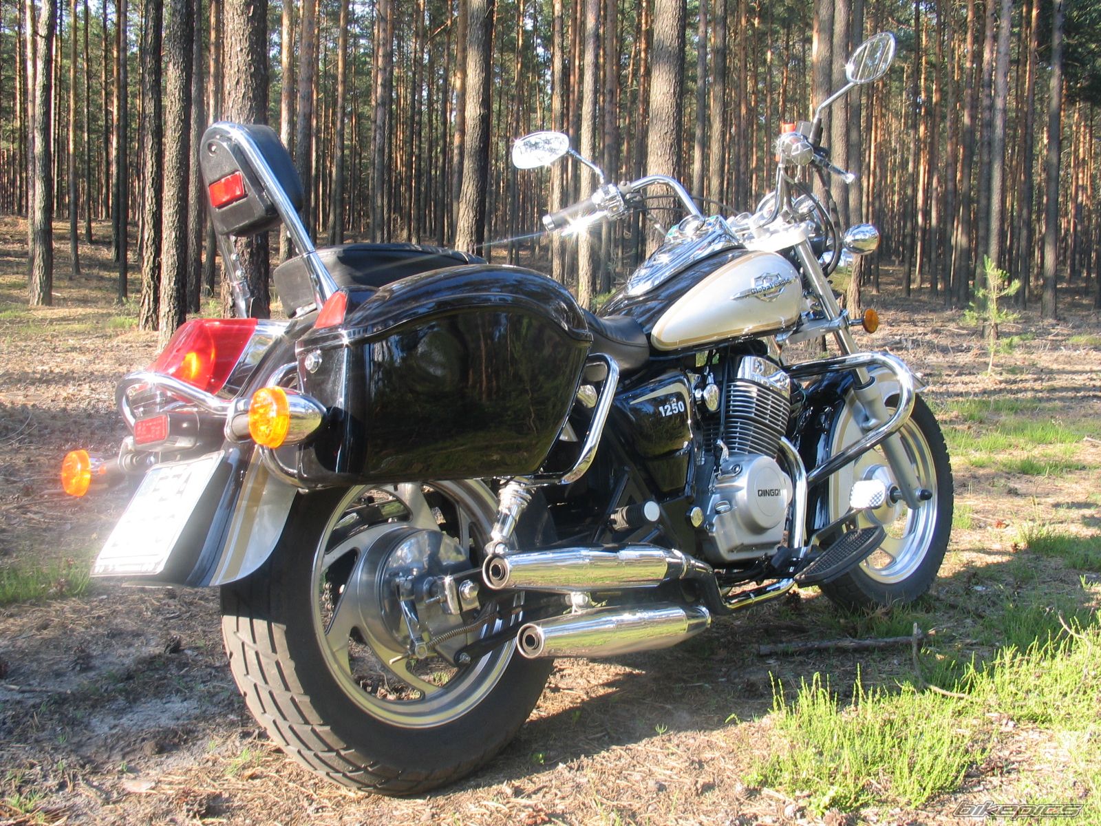 Bike Photo 935896